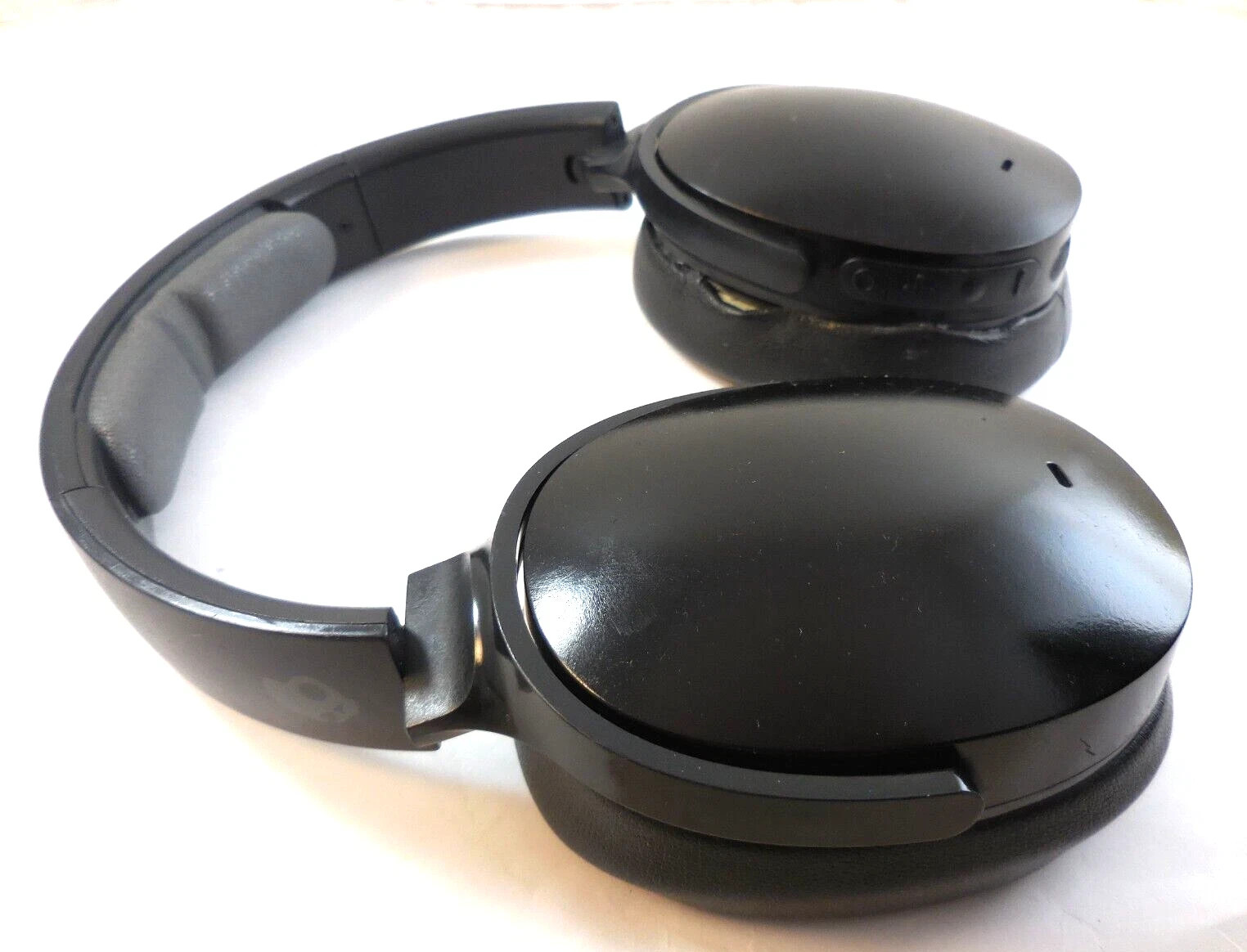 Skullcandy HESH EVO Wireless Over-Ear Headset (S6HVW-N740 )-BLACK