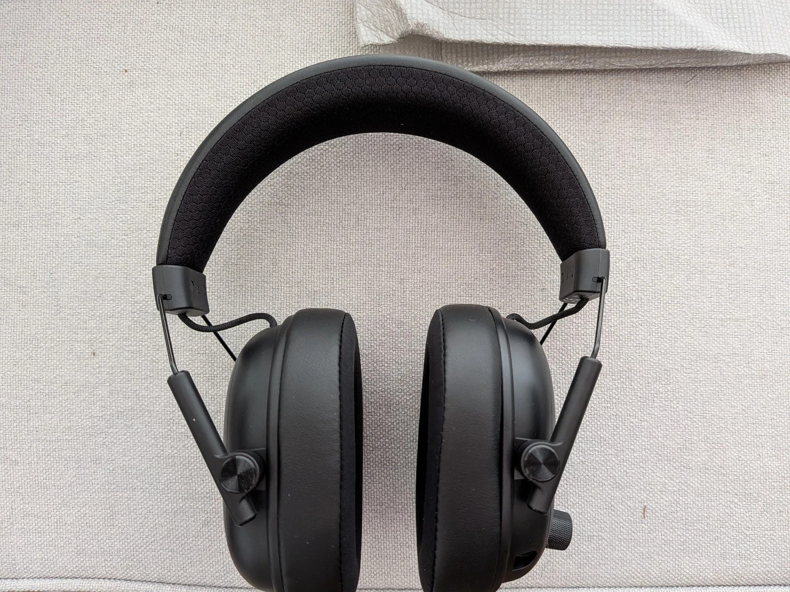 Razer BlackShark V3 Wireless Gaming Headset for PC: 50mm Drivers – No Mic/Dongle
