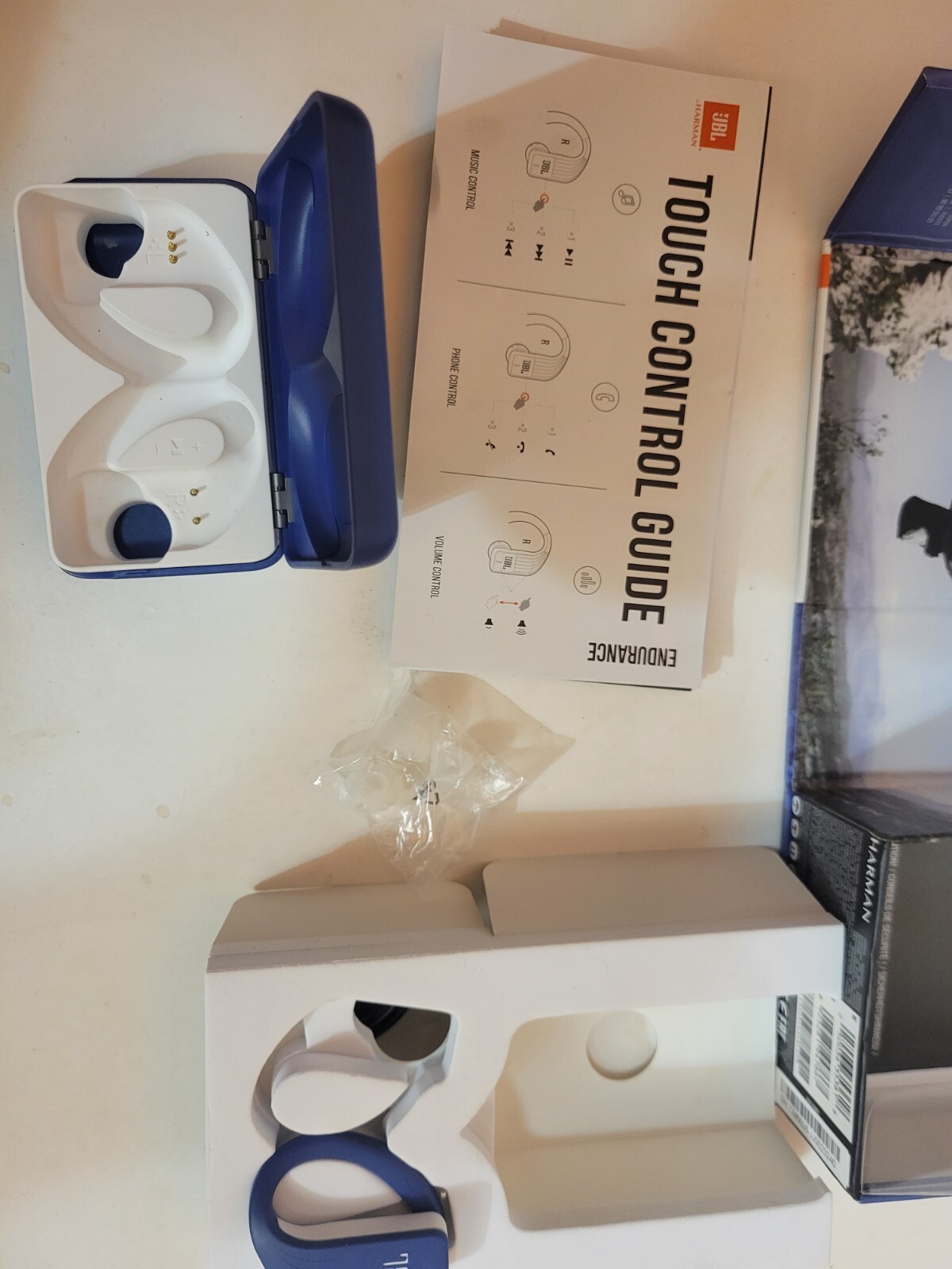 JBL Endurance Peak True by Harman Kardon – Blue – Only one Earbud