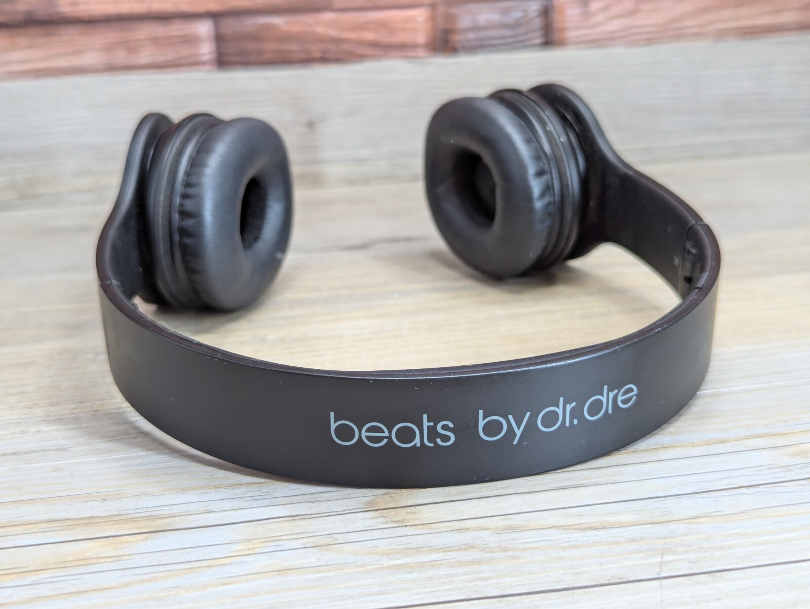 Beats by Dr. Dre Solo HD Black Over Ear Headphones 50″ Monster Cable Zipper Case