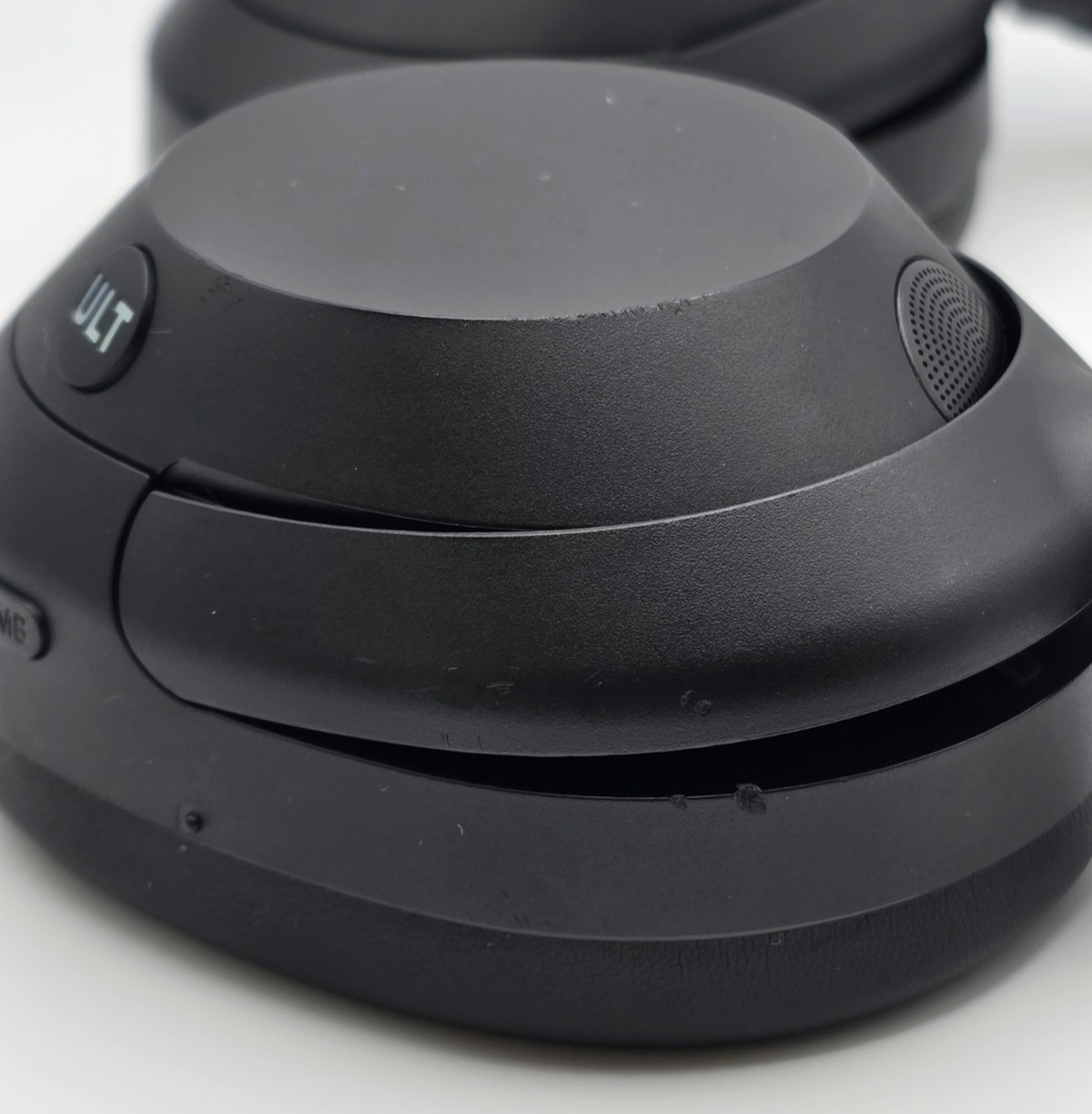 Sony ULT WEAR 900N Wireless Noise Canceling Bluetooth Headphones — Black
