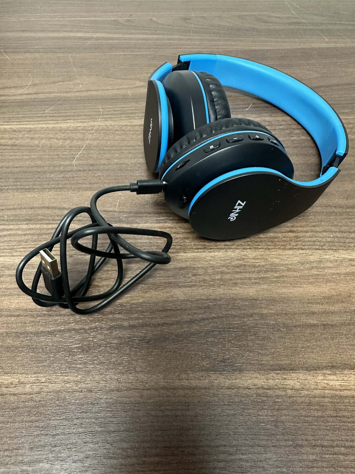 ZIHNIO – WH-816 Bluetooth Wireless Headphones with Microphone Blue Black 3E