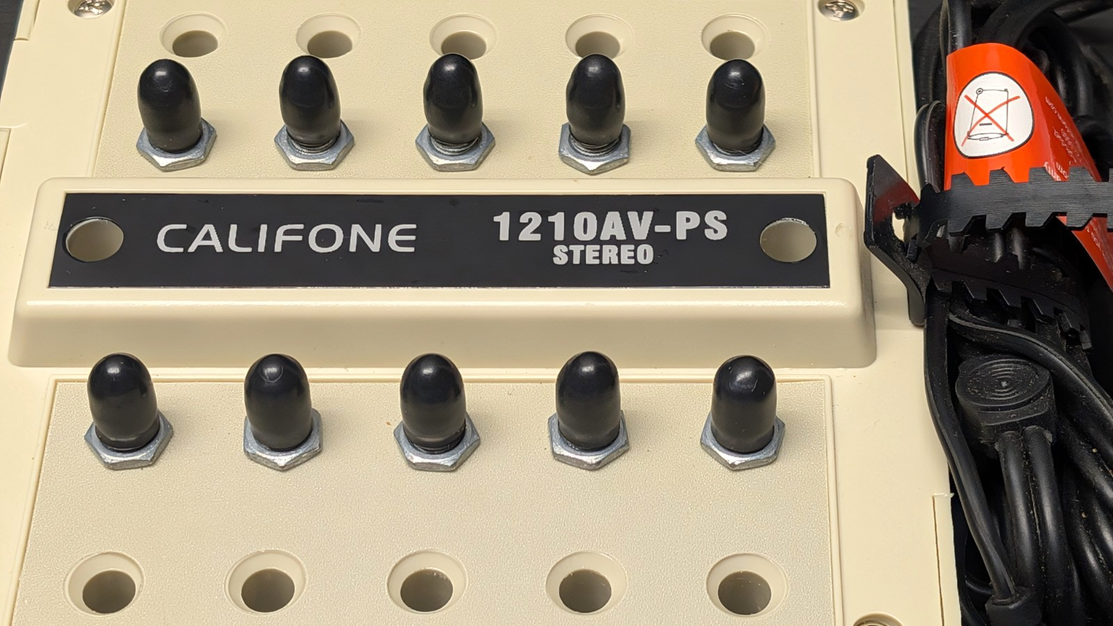 Califone 1210AV-PS 10 Station Jackbox with Adapters