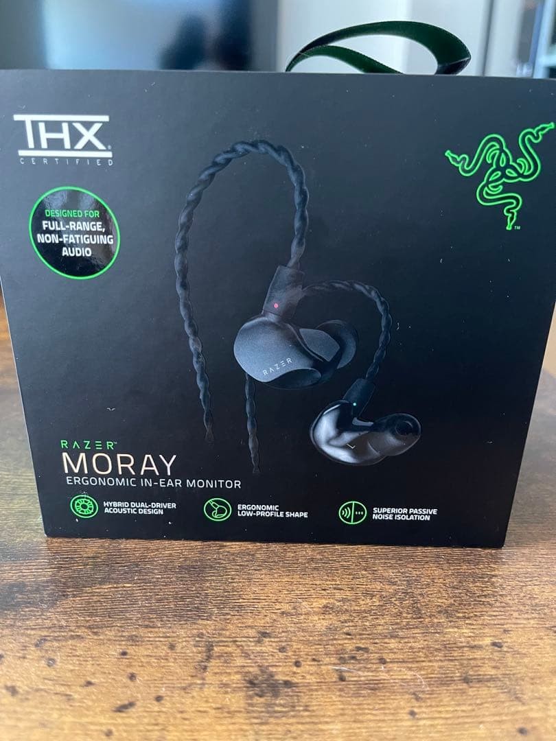 Razer Moray Gaming Earphones RZ12-04450 Black In-Ear Monitor Headset Boxed Used