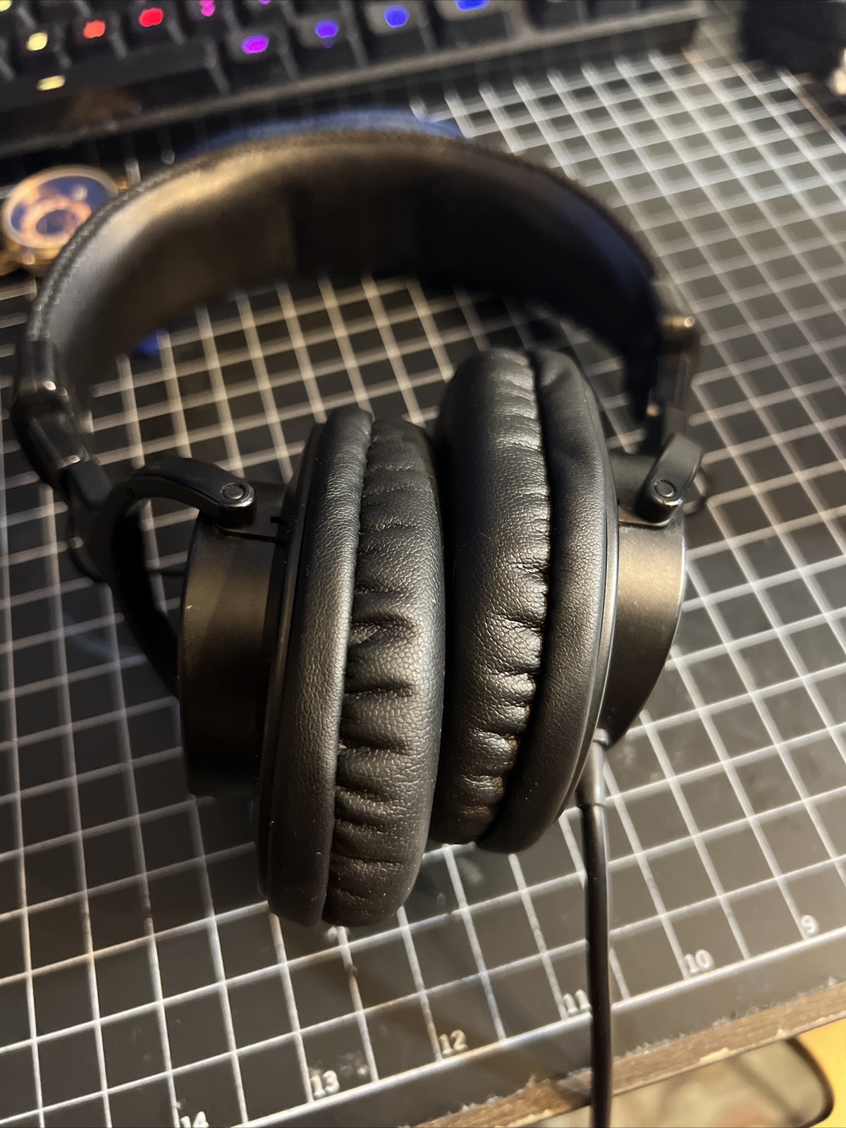 Sony MDR7506 Professional Large Diaphragm DJ PRO Headphone