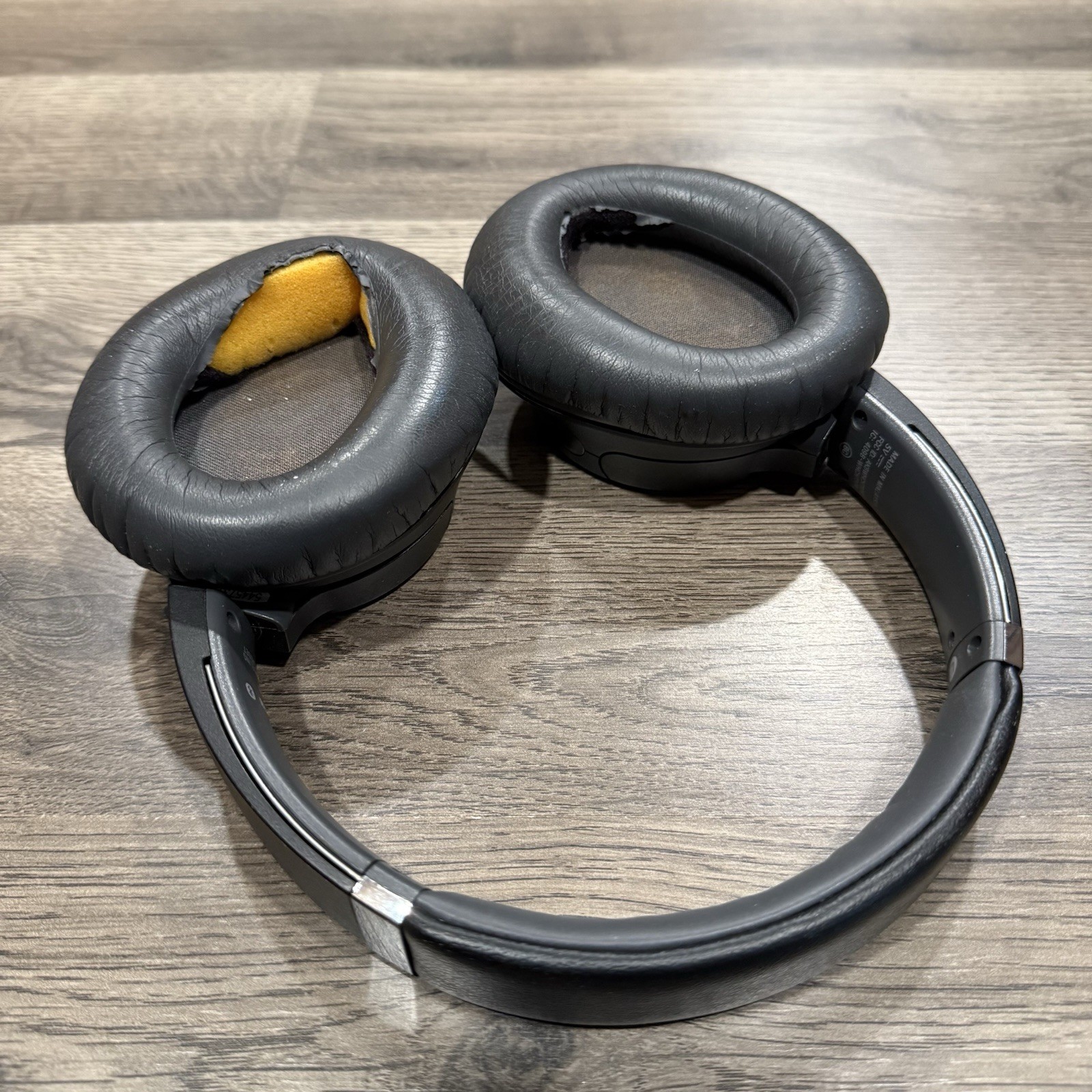 SONY WH-CH700N Wireless Noise Canceling Over-the-Ear Headphones WORK GREAT READ