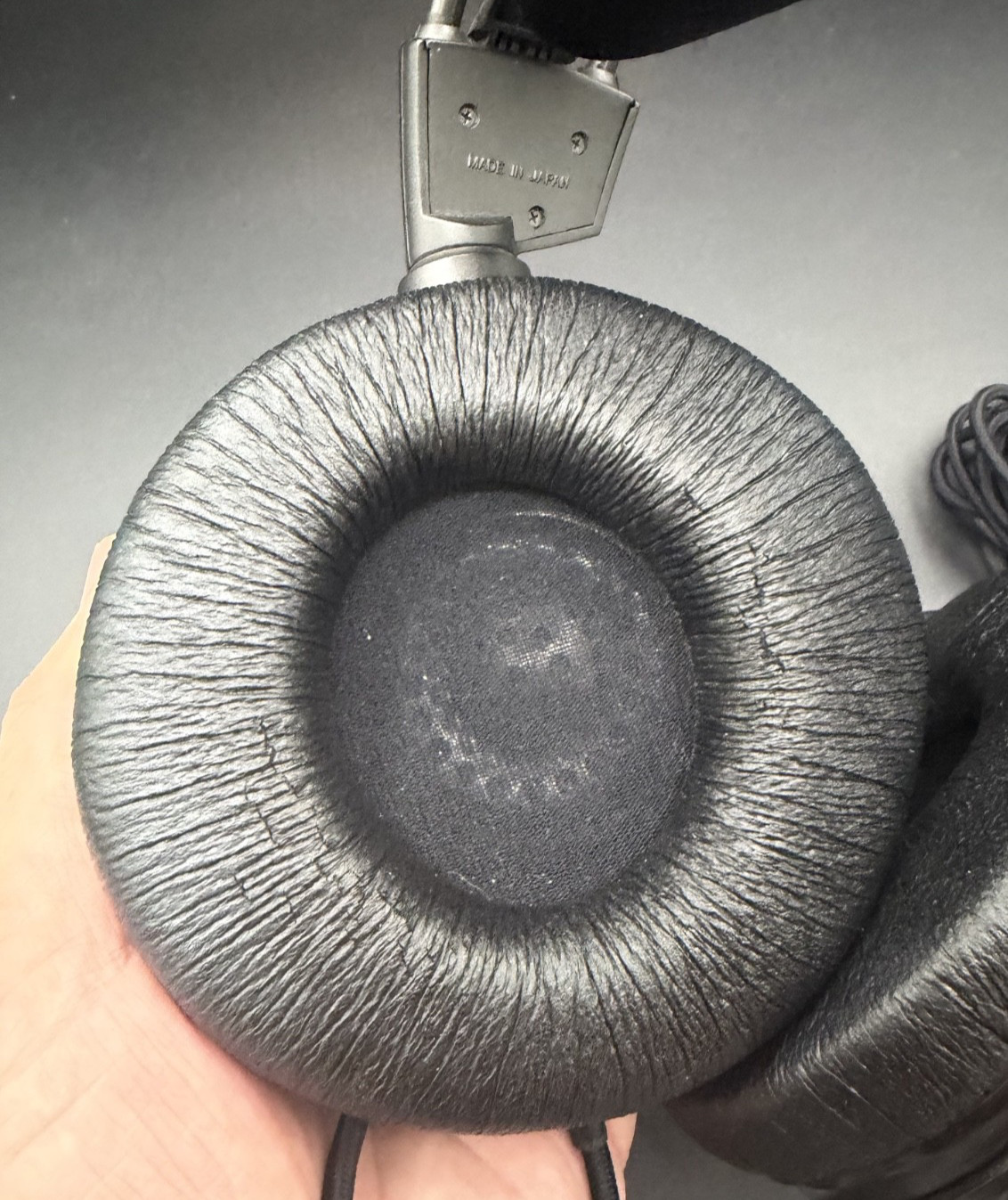 Audio-Technica ATH-A900 Art Monitor Closed-Back Headphones Japan Great Sound