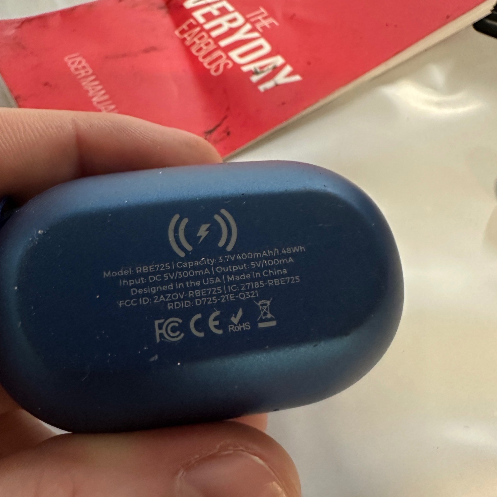 Raycon The Everyday Earbuds RBE725 Flare Blue Wireless Bluetooth Headphones Case