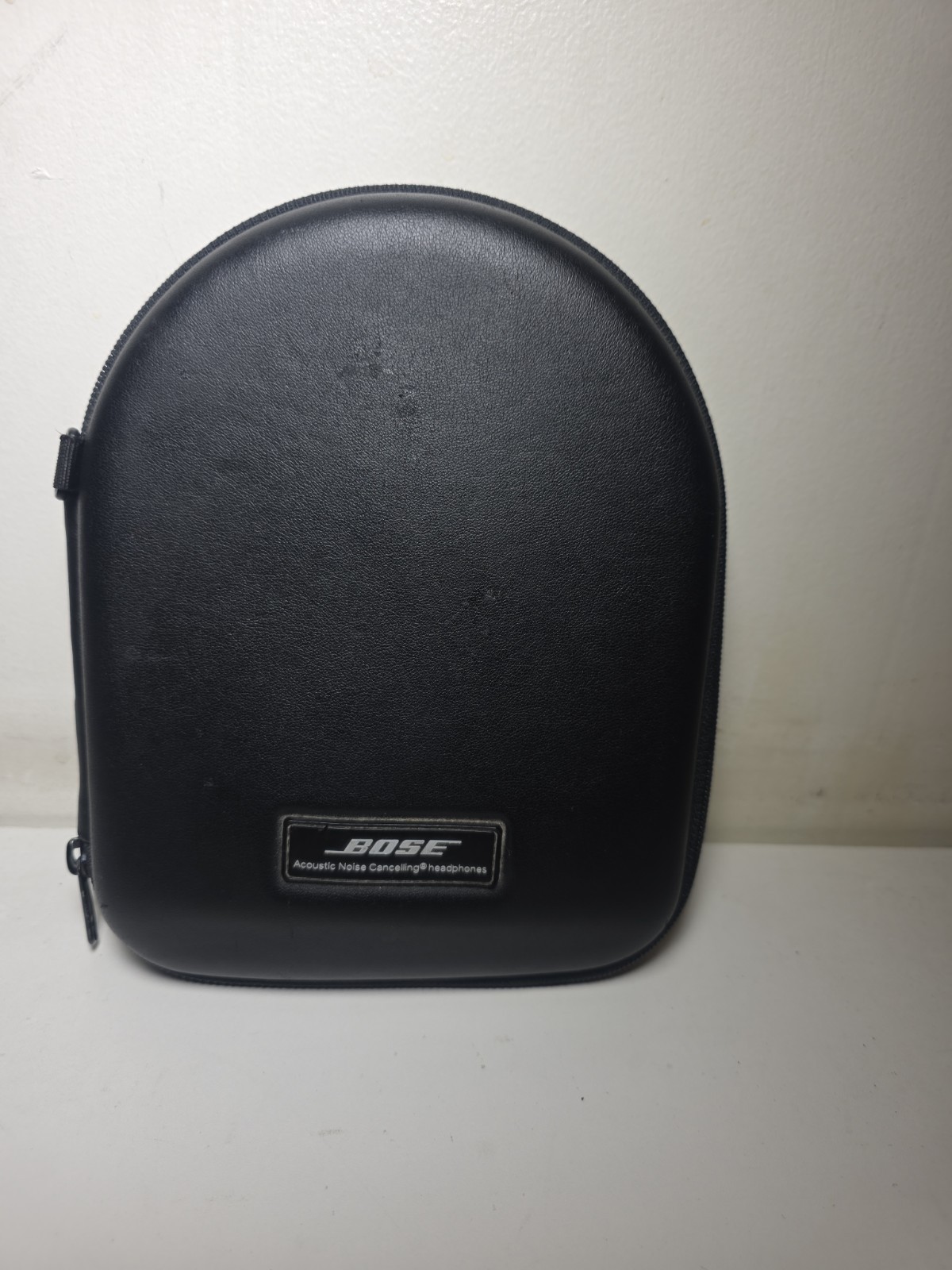 Bose QuietComfort QC2 Acoustic Noise Cancelling Headphone Carrying Hard Case