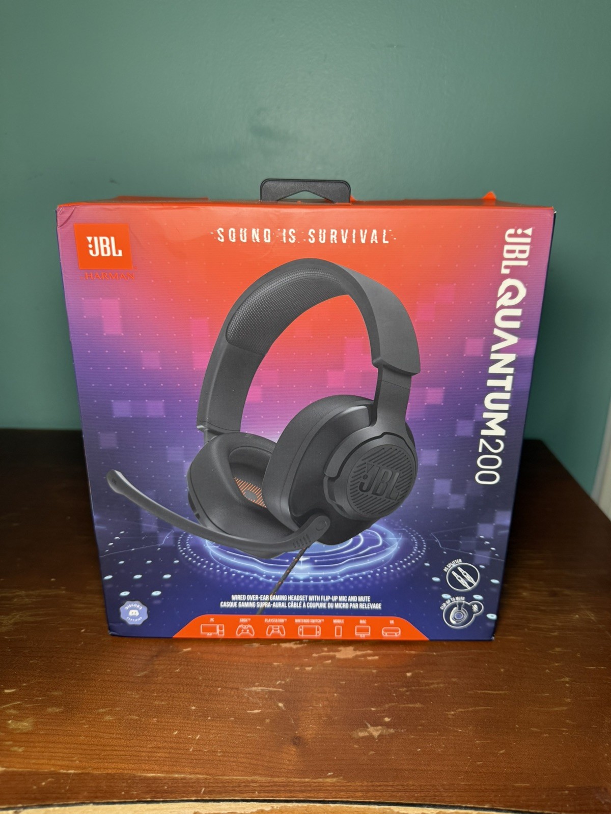 JBL Quantum 200 Gaming Headset, PC, PS5, PS4, Xbox Switch, Gaming Headphone, Mic