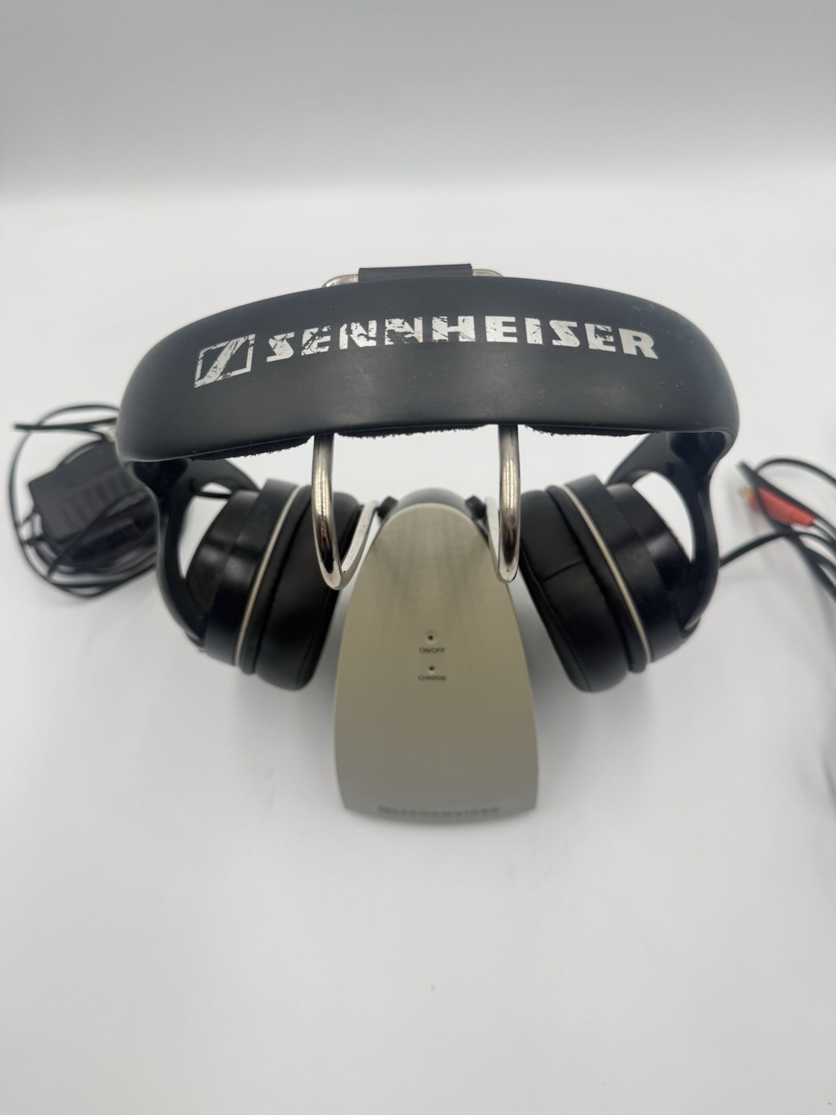 Sennheiser HDR120 Wireless Headphones Tested Working w/ Stand + New Ear Cushions