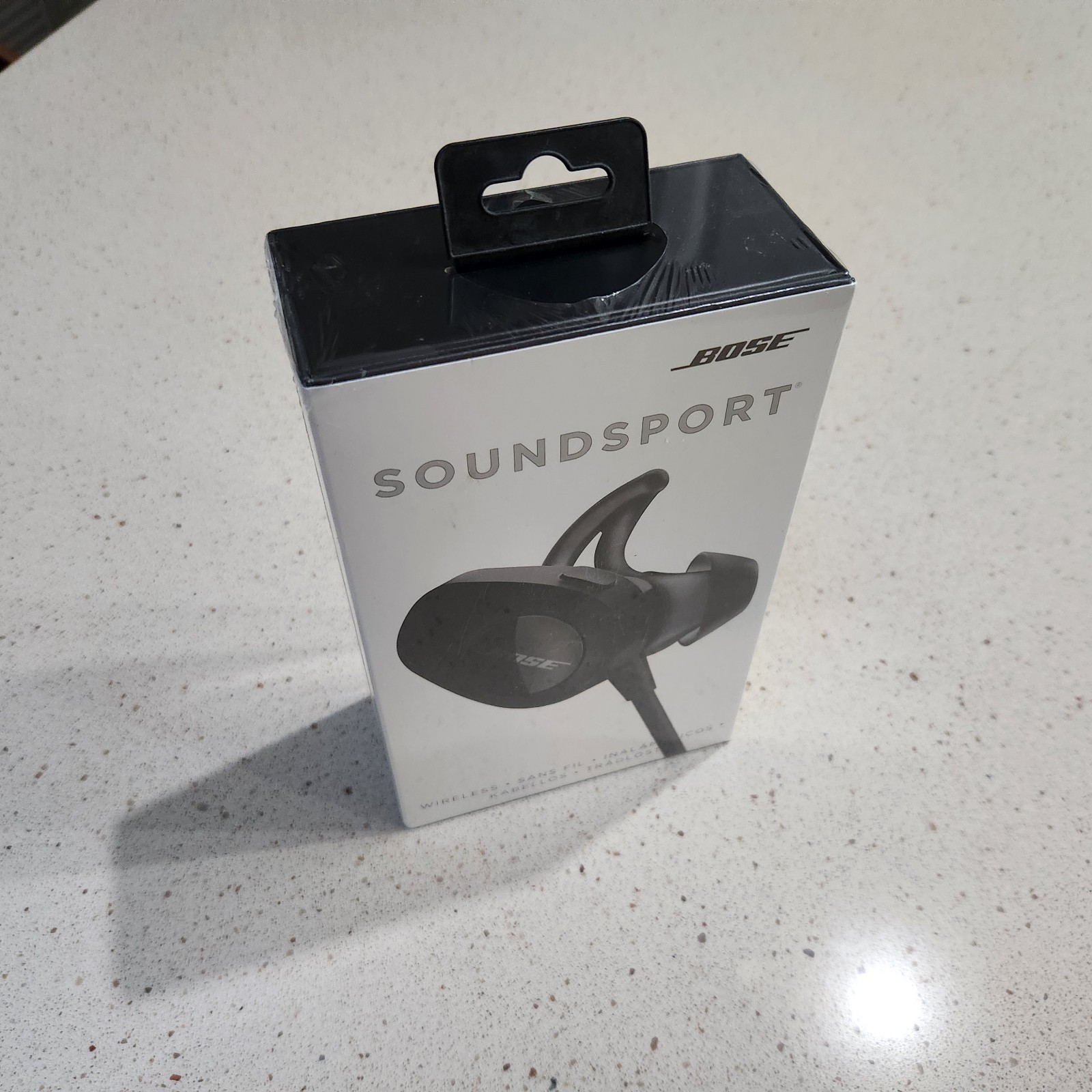 Bose SoundSport Wireless Sweatproof Earbuds Earphones Neckband Headphones Black-