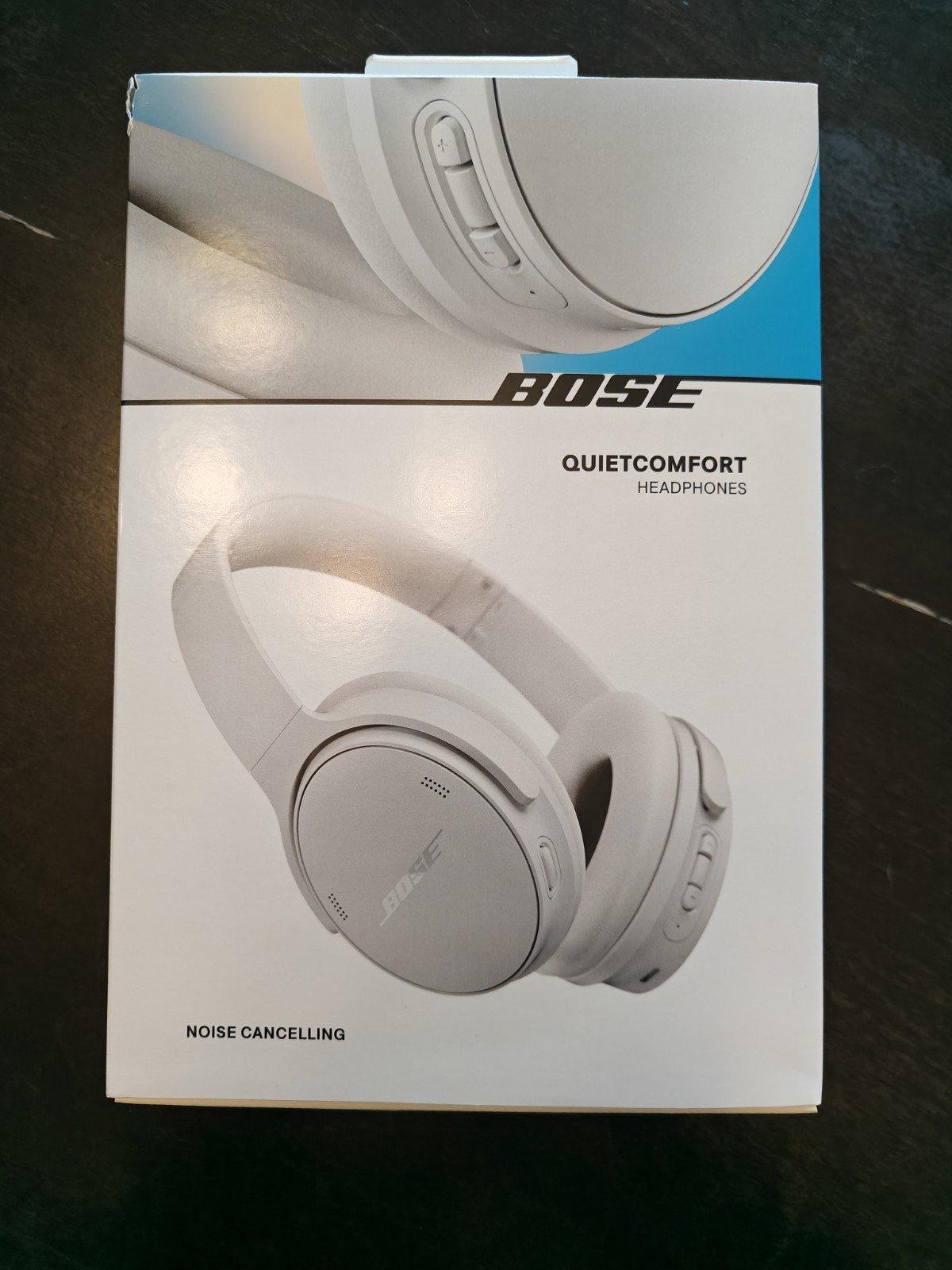 Bose – QuietComfort Headphones (Gen 1) – White Smoke