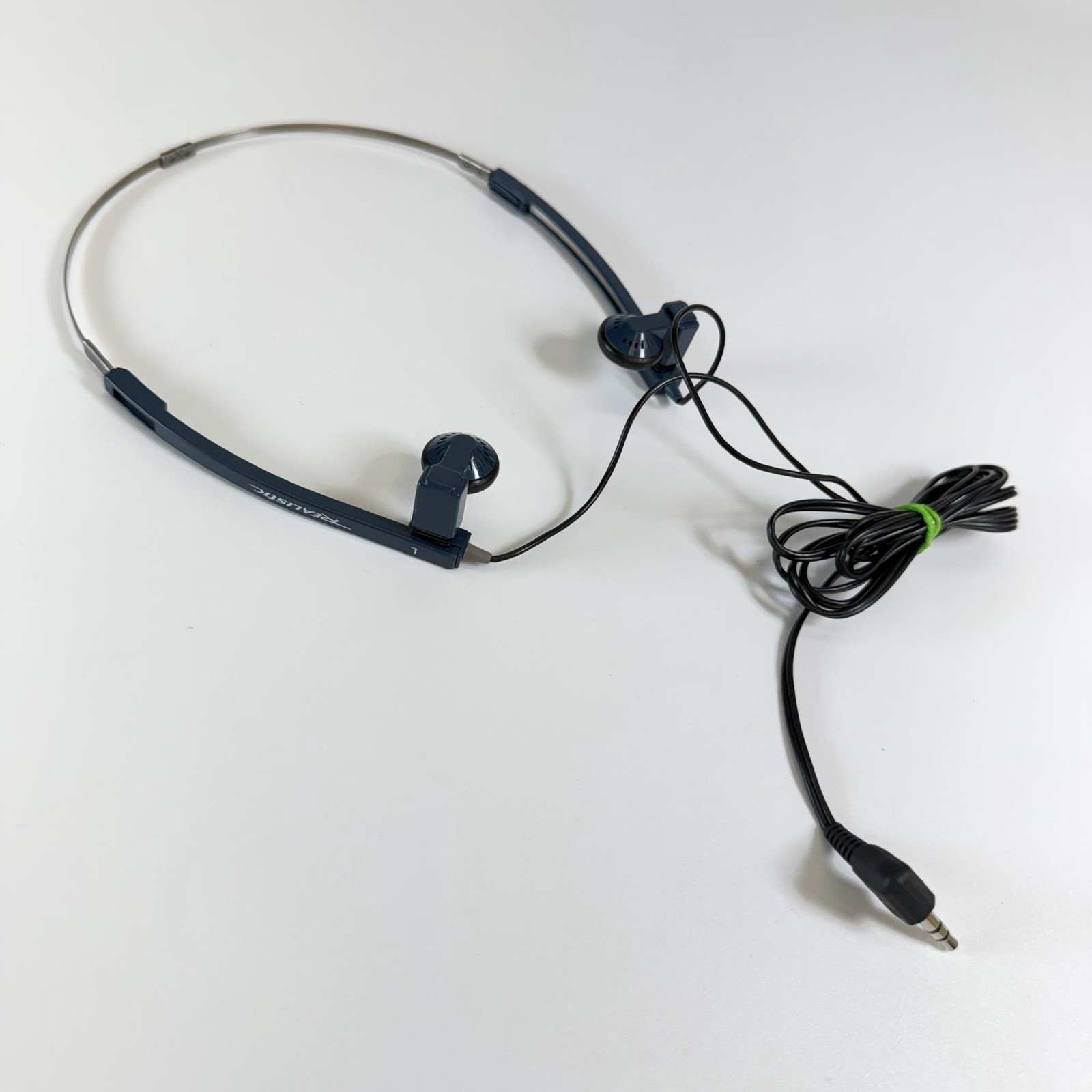 Realistic Nova 37 In Ear Headphones Radio Shack Blue Adjustable Foldable 3.5mm
