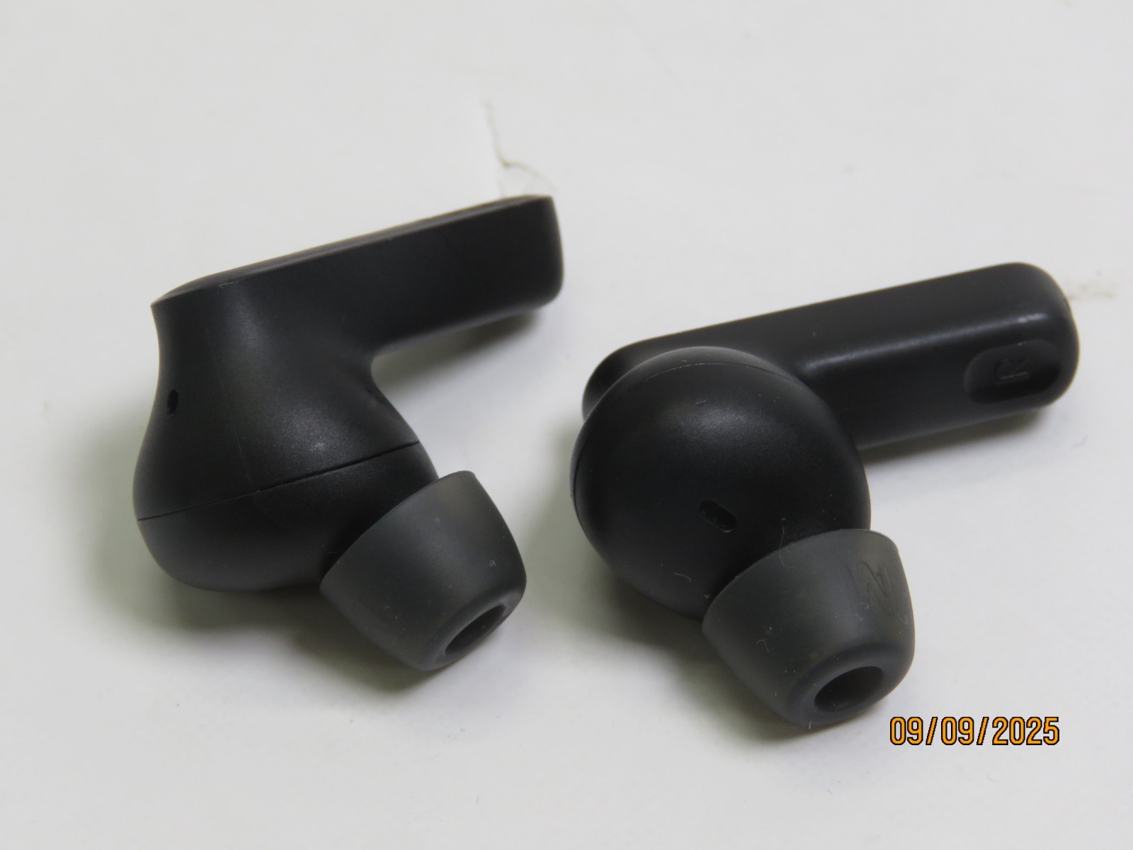 JBL Tune Buds True Wireless Earbuds – Black [CB103]
