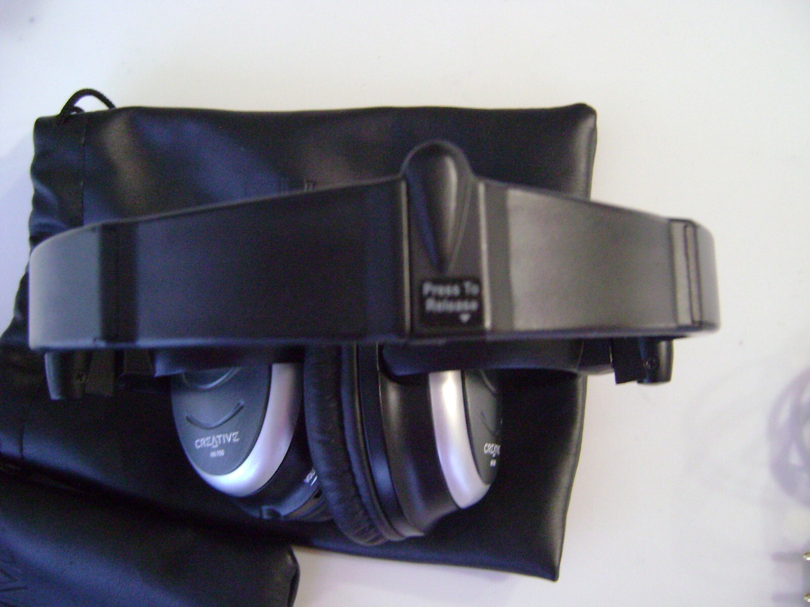 Creative HN-700 Active Noise-Canceling Folding Headphones Airplane Adapter Aux