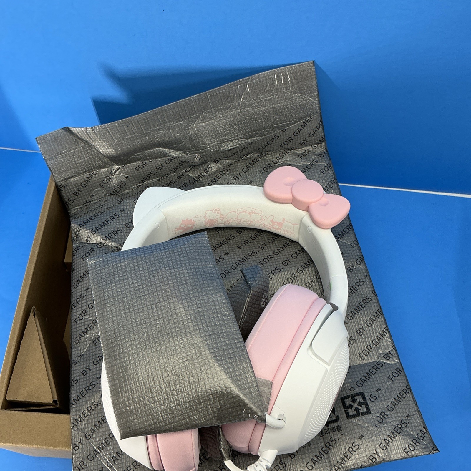 Razer Kraken Kitty V2 Gaming Headset Hello Kitty & Friends Edition