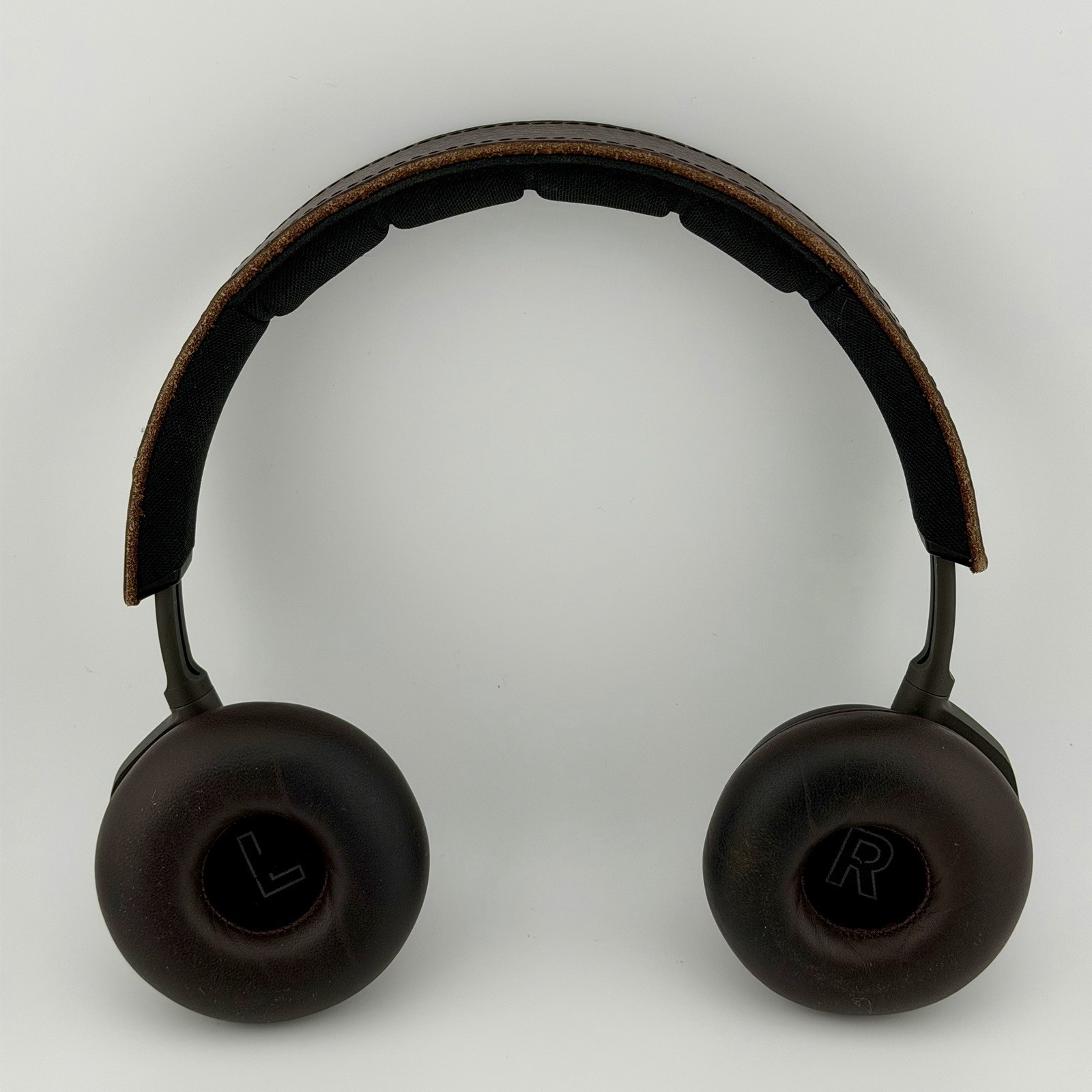 The Bang & Olufsen BeoPlay H8 Wireless Bluetooth Over-Ear Headphones Dark Brown