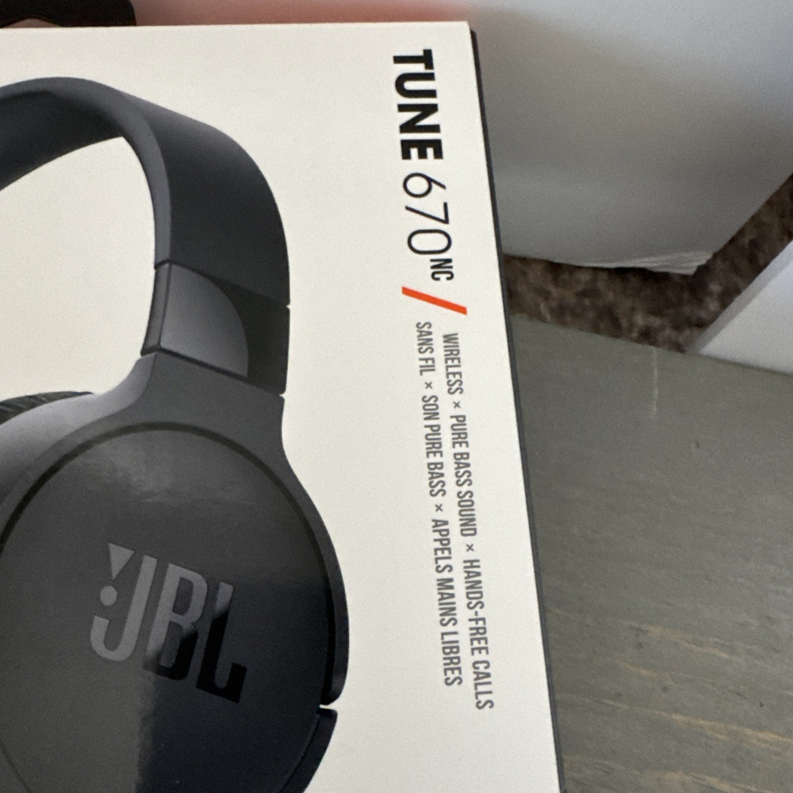 NEW JBL TUNE 670NC (FC3005023) Noise Cancelling Bluetooth Headphones Sealed