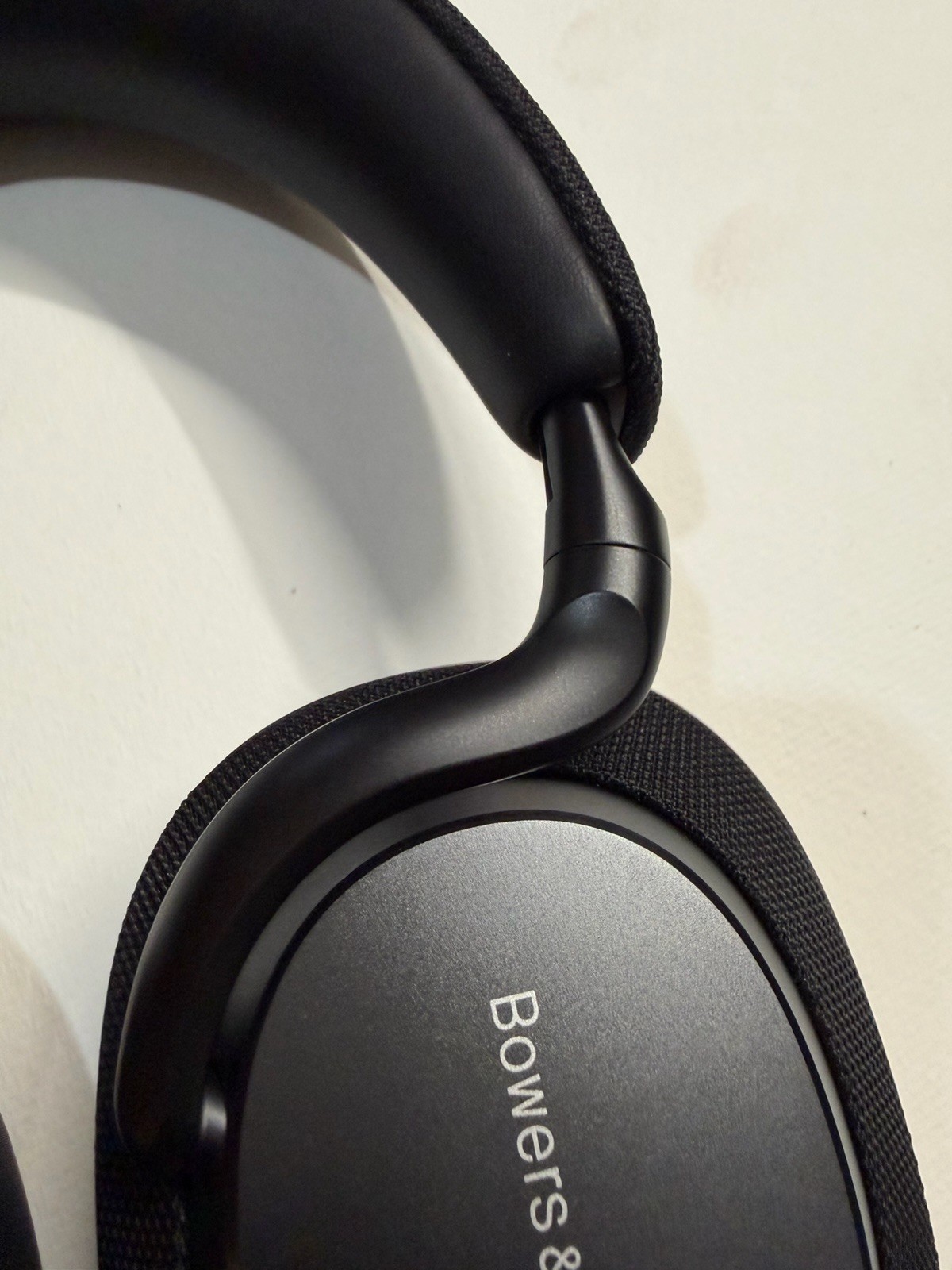 EUC Bowers & Wilkins Px7 S3 Wireless ANC Over Ear Wireless Headphones W Box Case