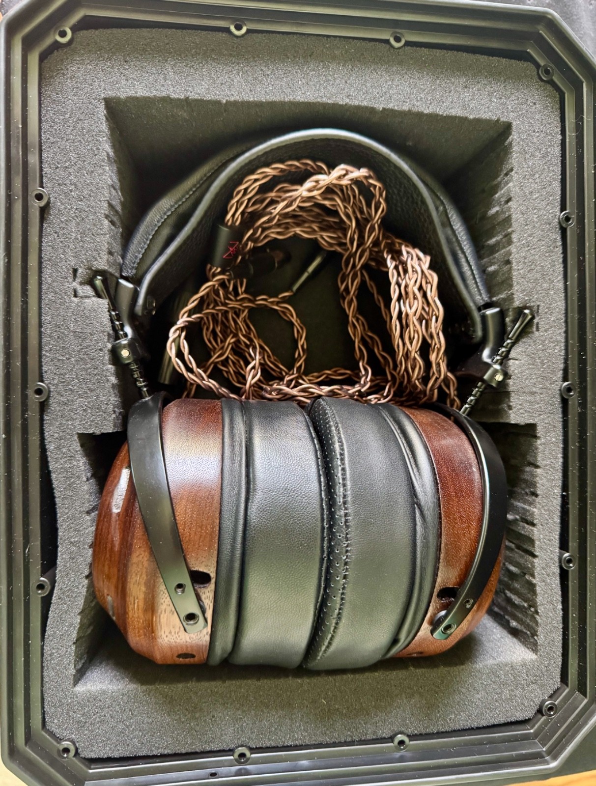 ZMF Ori 3.0 with ZMF Pro XLR Copper, stock 6.35mm, case; has chassis blemishes