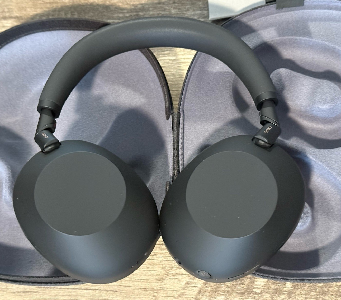 NEW Sony WH-1000XM6 Wireless Noise Canceling Headphones – Black
