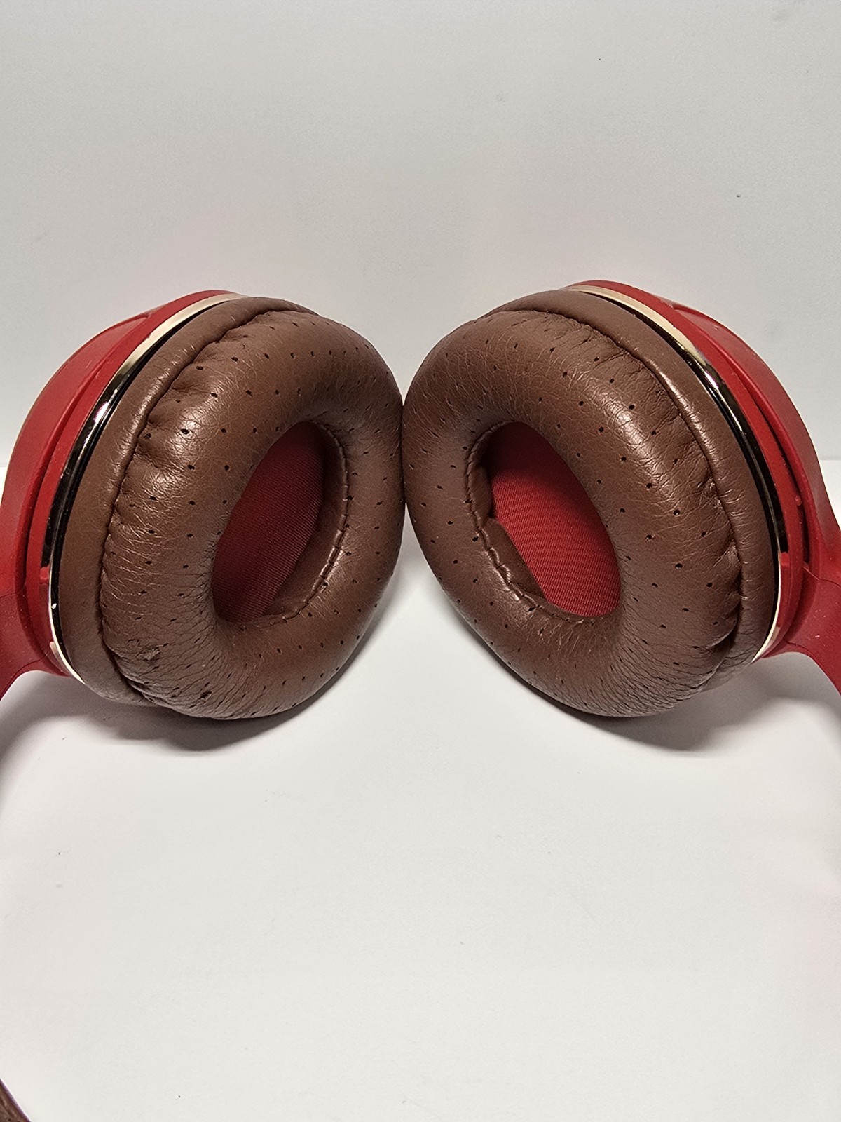 Skullcandy Hesh Brown And Red First Generation Headphones Operational