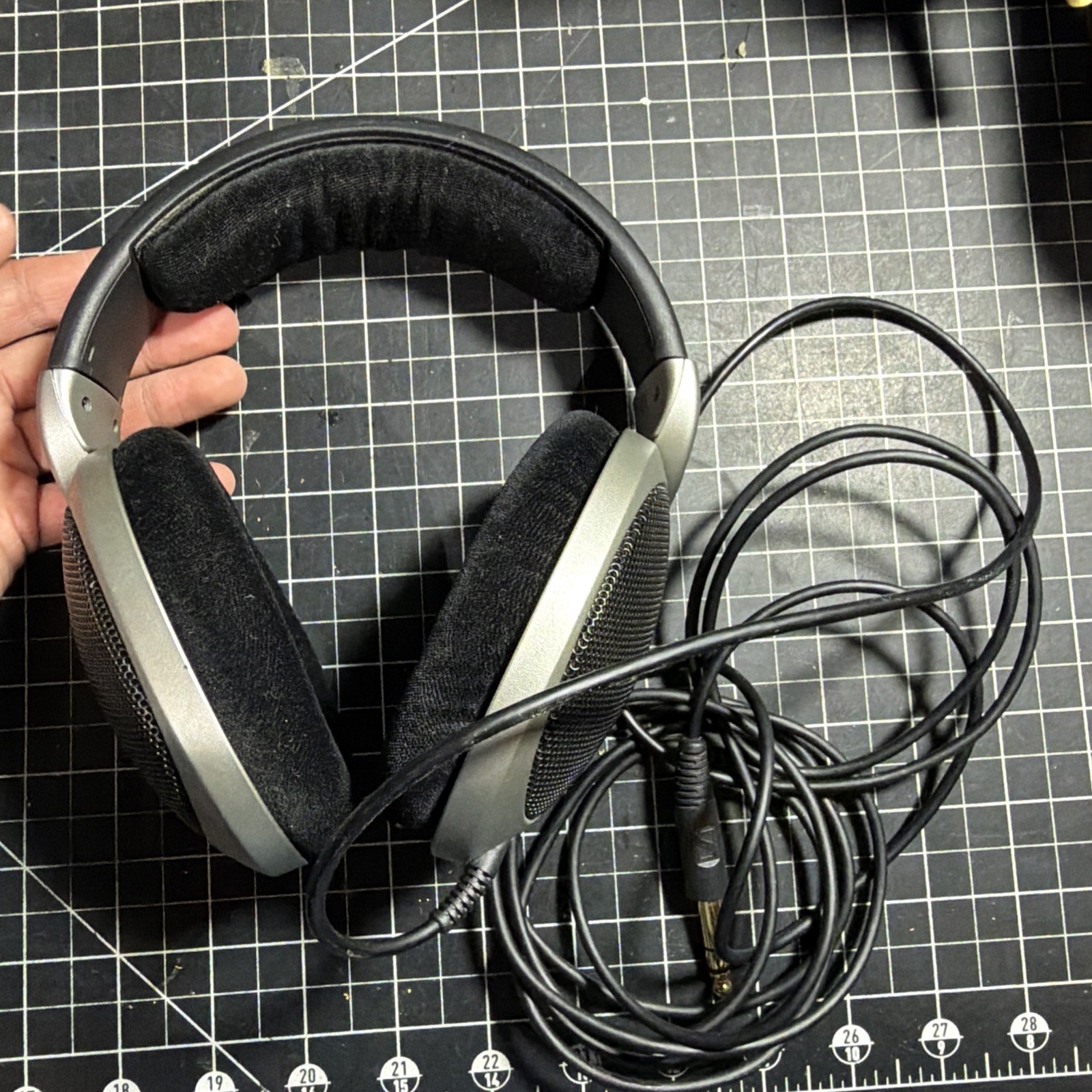 Sennheiser HD 555 Headband Headphones – Black/Gray