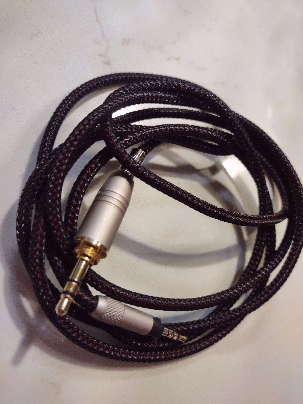 Sennheiser HD 560S Over-The-Ear Audiophile Headphones With Extra Cable
