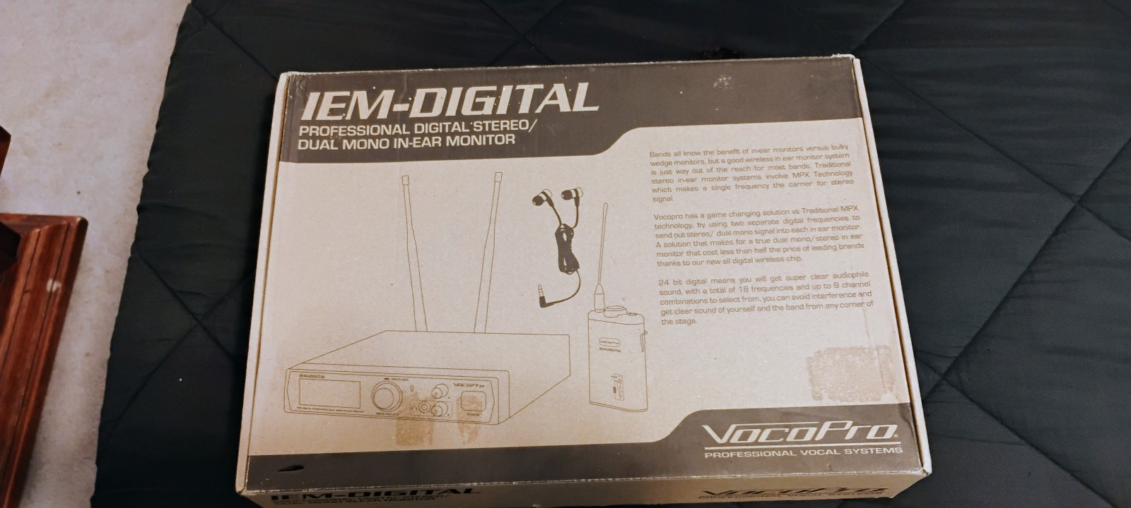 VocoPro IEM-DIGITAL wireless in-ear monitoring system