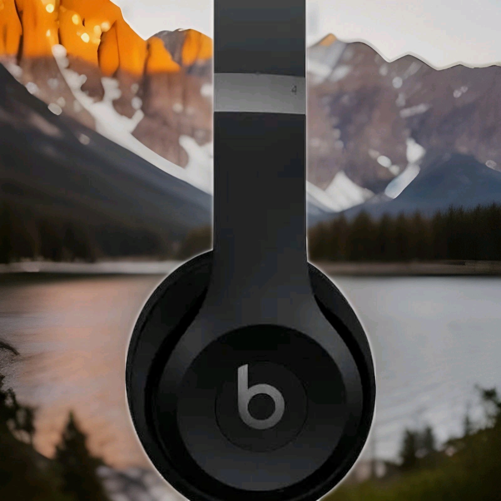 beats solo 4, have been used a couple times.THESE ARE REAL PICS WITH AI BACKGROU