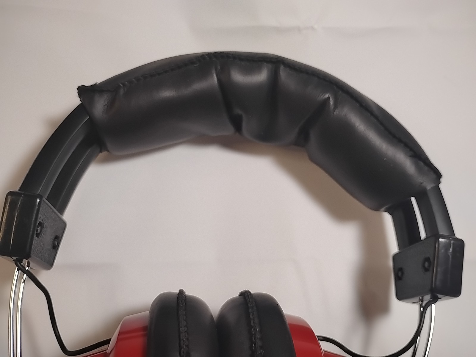 Racing Electronics RE-24 Race Headphones Over The Ear Tested. W/ MILD WEAR