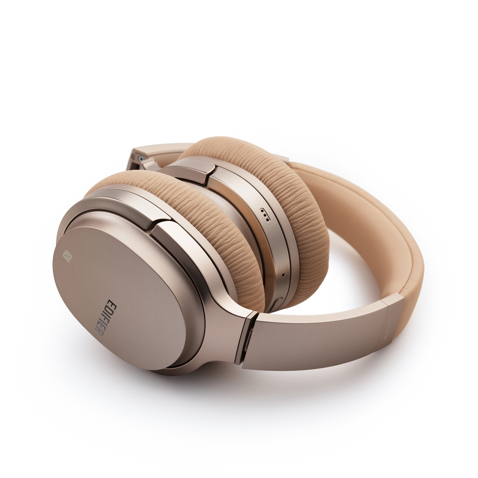 Edifier W860NB Over-Ear Bluetooth aptX Headphones ANC – Certified Refurbished