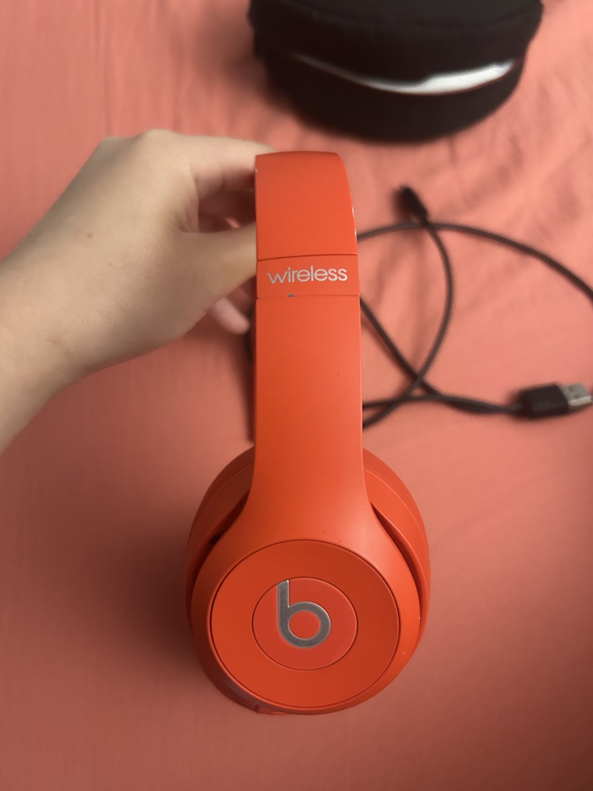 Beats Solo3 Wireless On-Ear Bluetooth Headphones with Apple W1 Chip – Red Citrus
