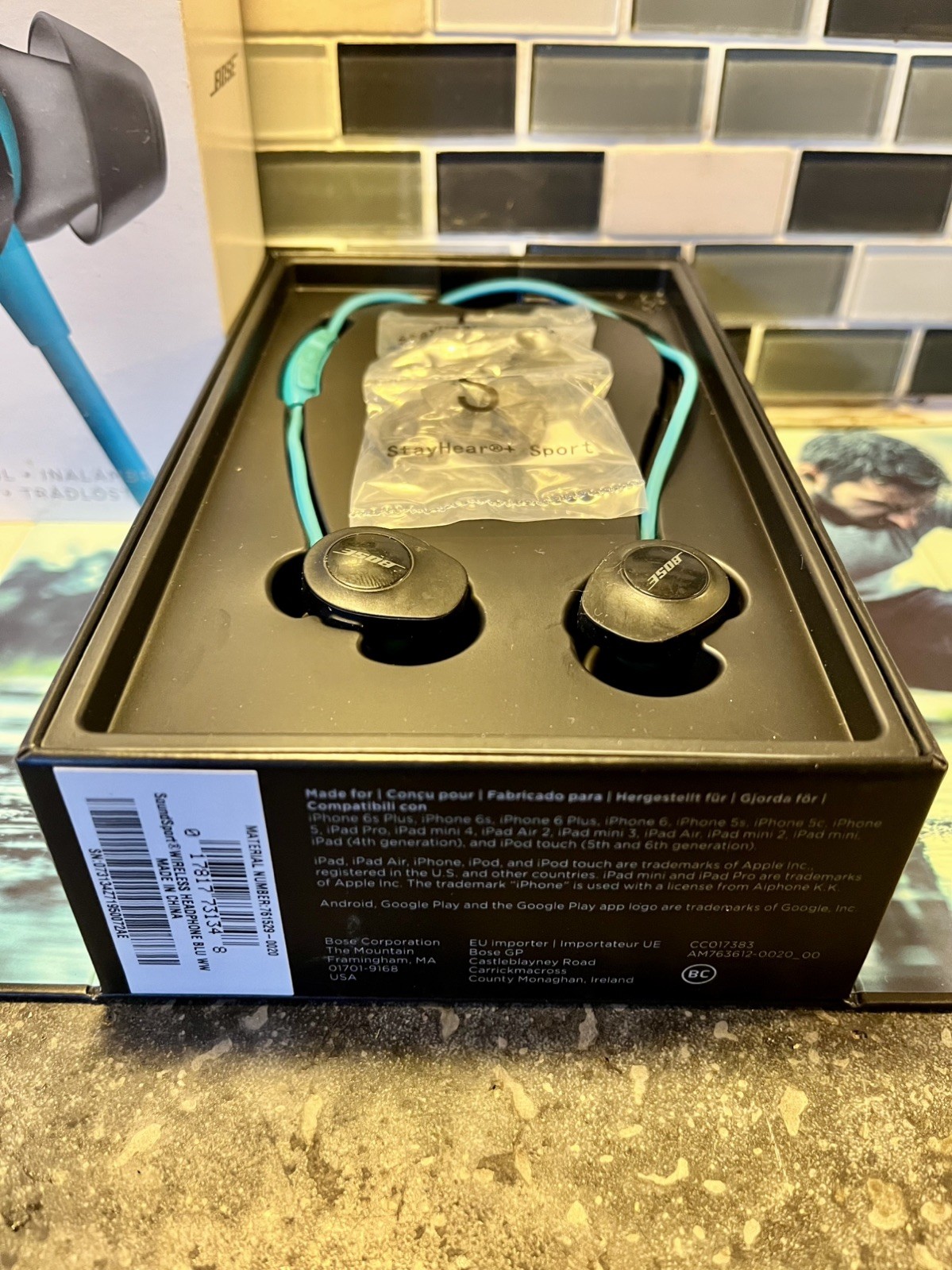 Bose SoundSport Wireless – Bluetooth Headphones – NFC Earbuds – Blue – Excellent