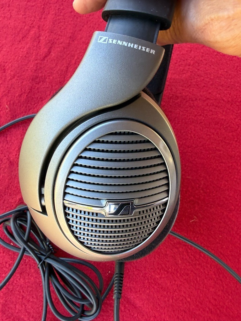 Sennheiser HD 518 Headphones
