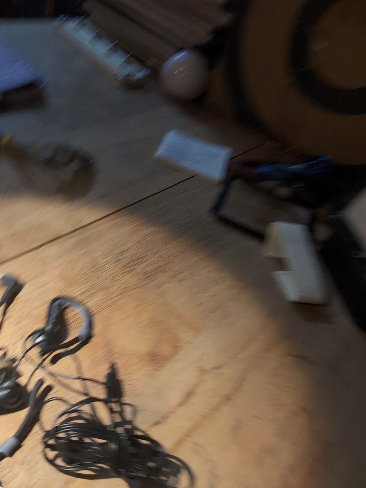 Lot Of Headphones And Earpieces Mdr-w014
