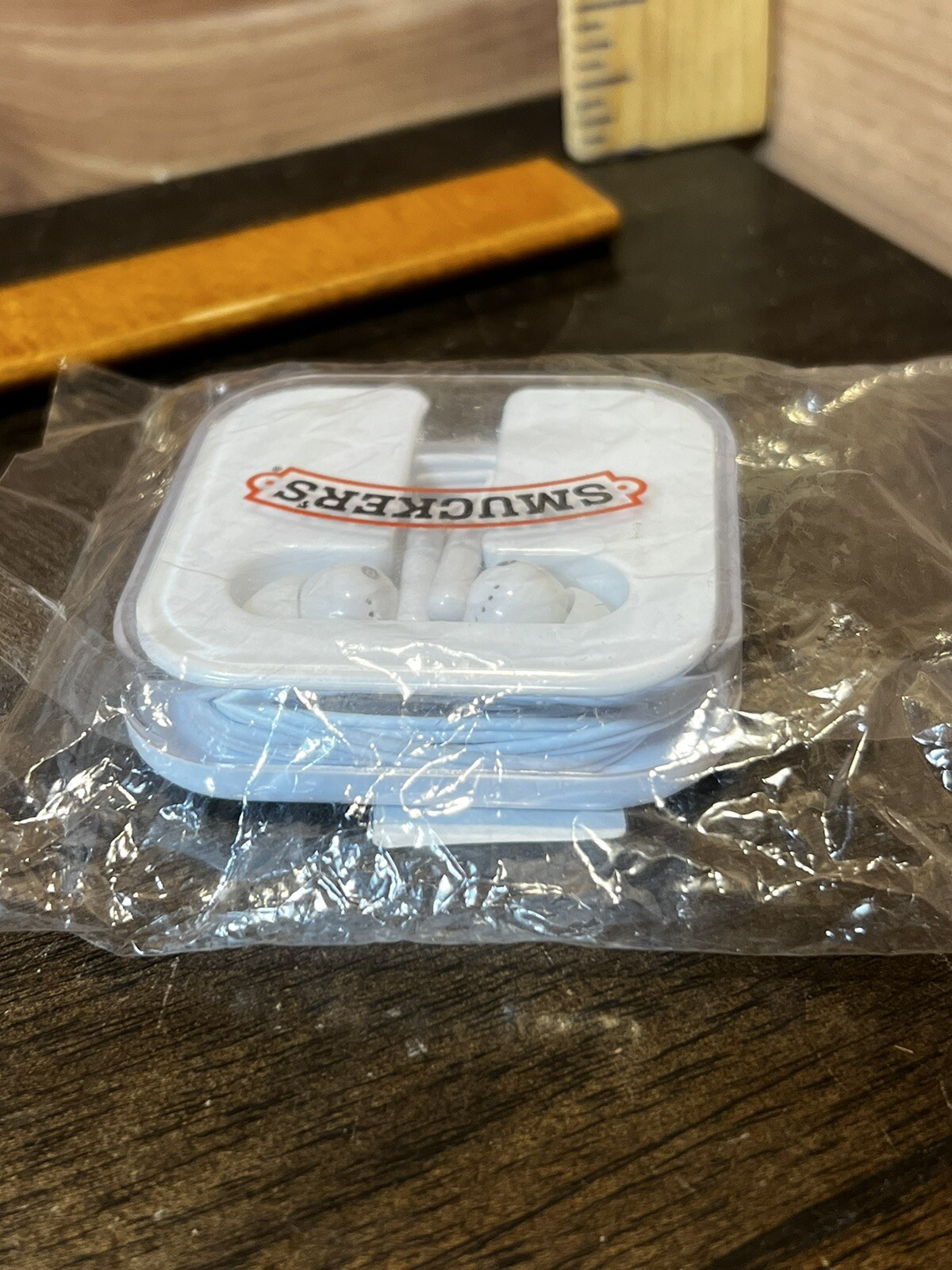 Wired JMS earbuds in square case Nib