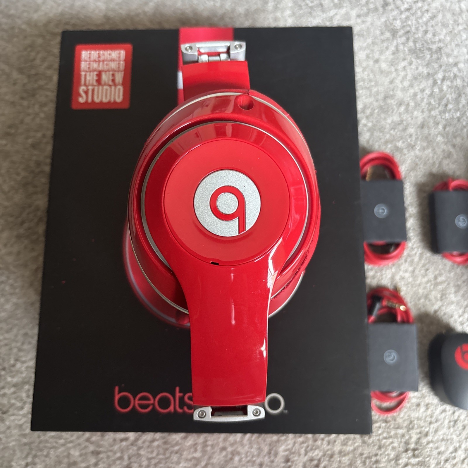 Beats by Dr. Dre Studio 2.0 Over the Ear Headphone – Red