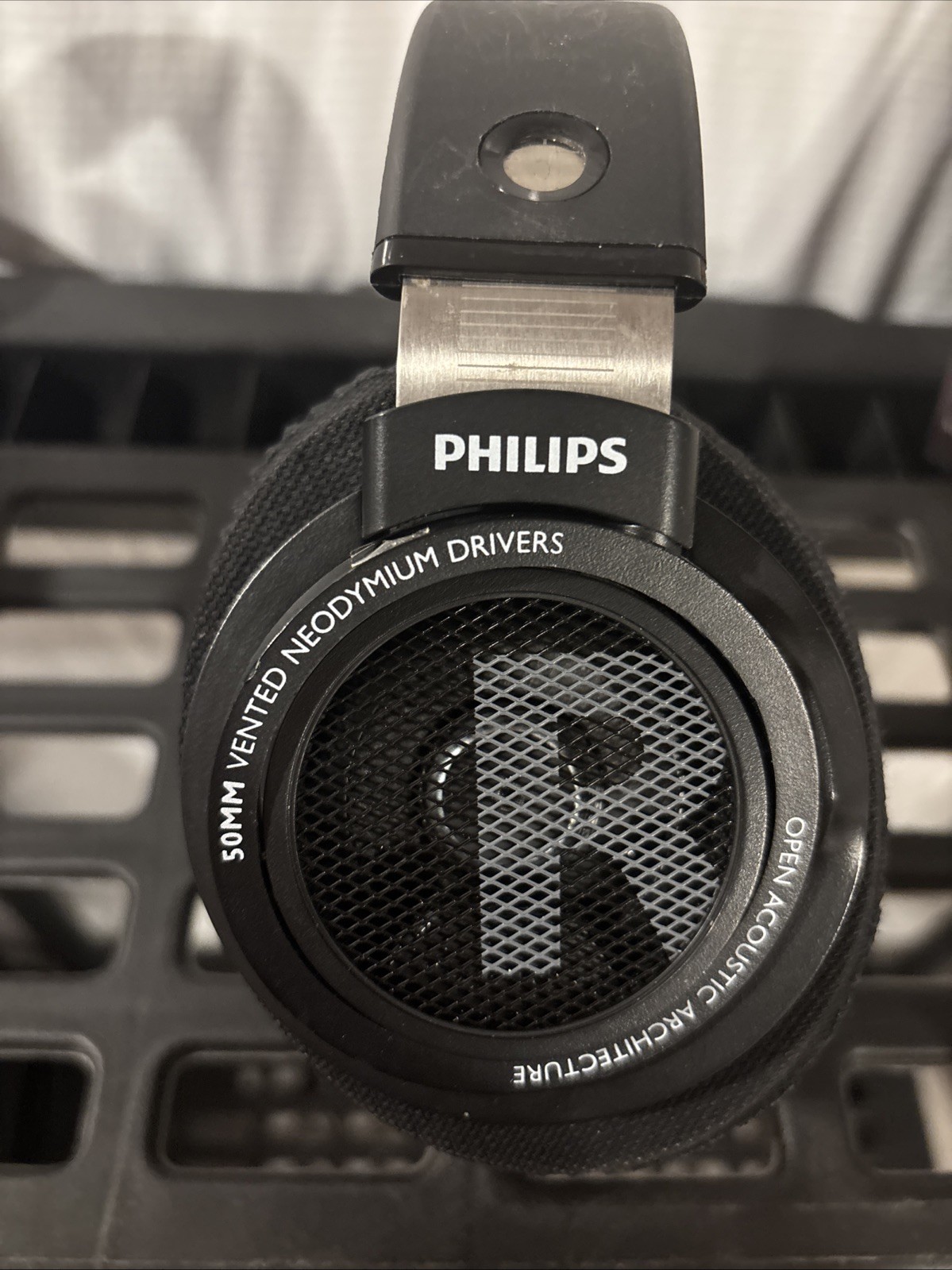 Philips SHP9500 HiFi Stereo Over-Ear Headphones – Black