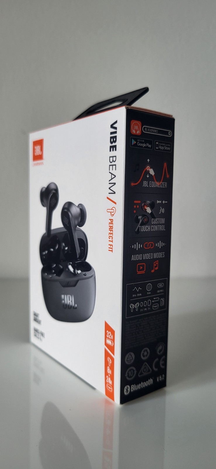 JBL Vibe Beam True Wireless Earbuds Bluetooth 5.2 w/ Charging Case 32H – New