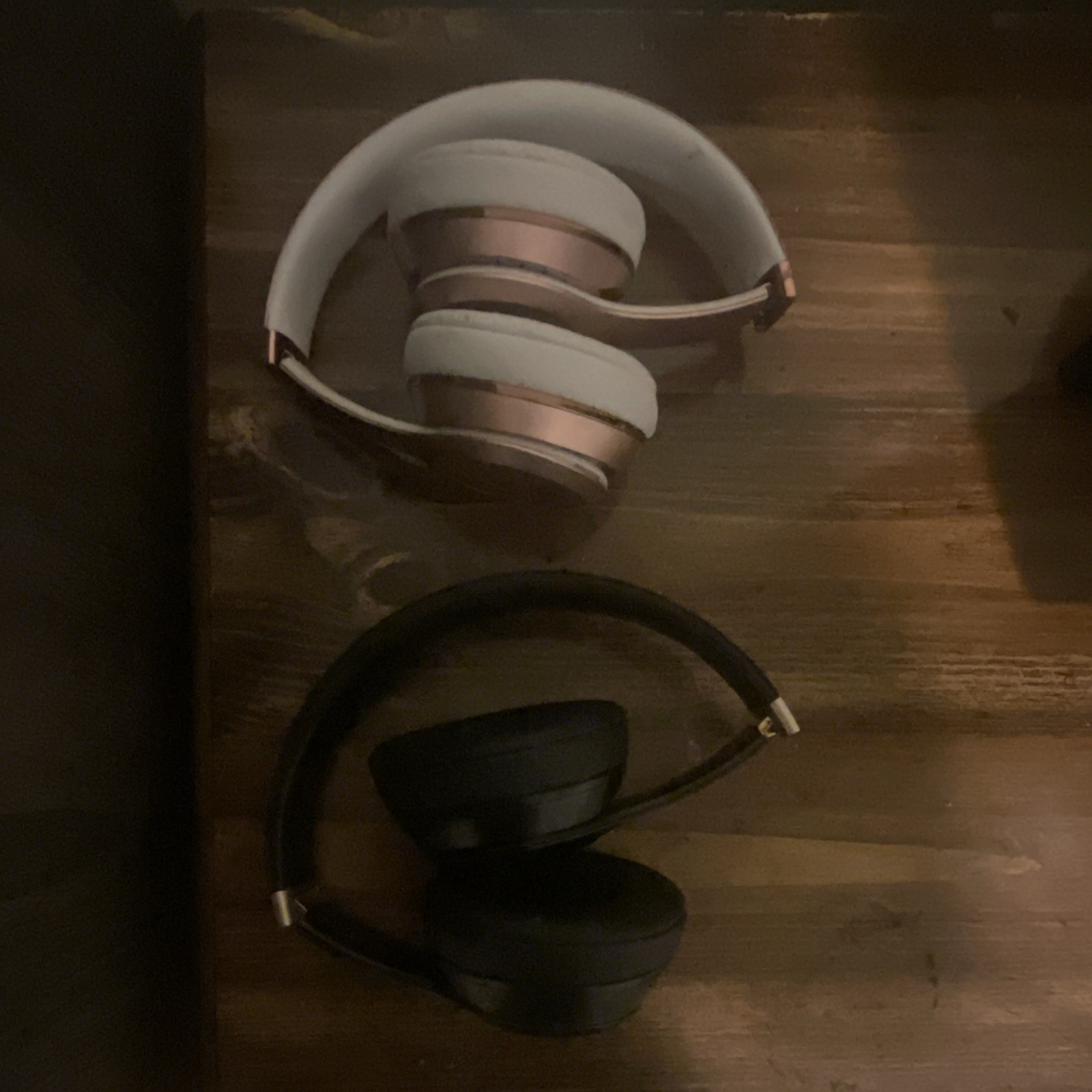 Beats by Dr. Dre Solo3 Bluetooth On-Ear Headband Headphones Black Pink White