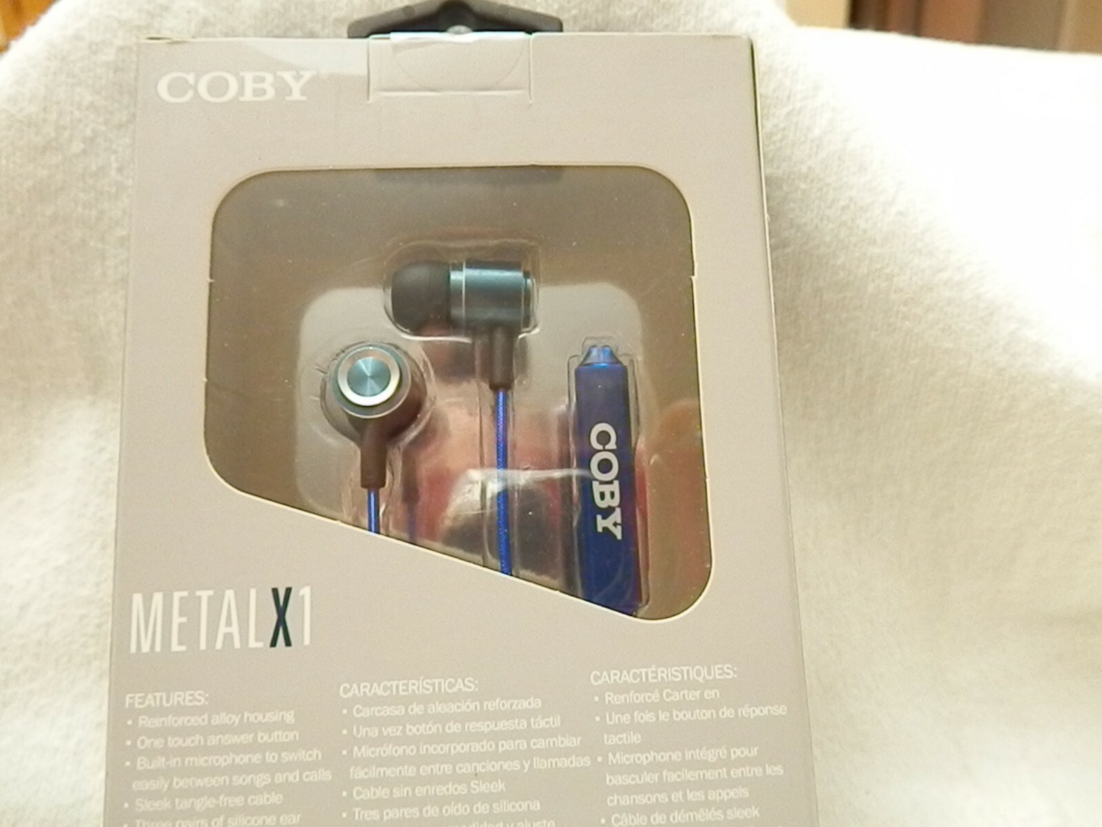 COBY Metal X1 CVE-201-Coby Tangle Free Stereo Earbuds With Mic Assorted Colors