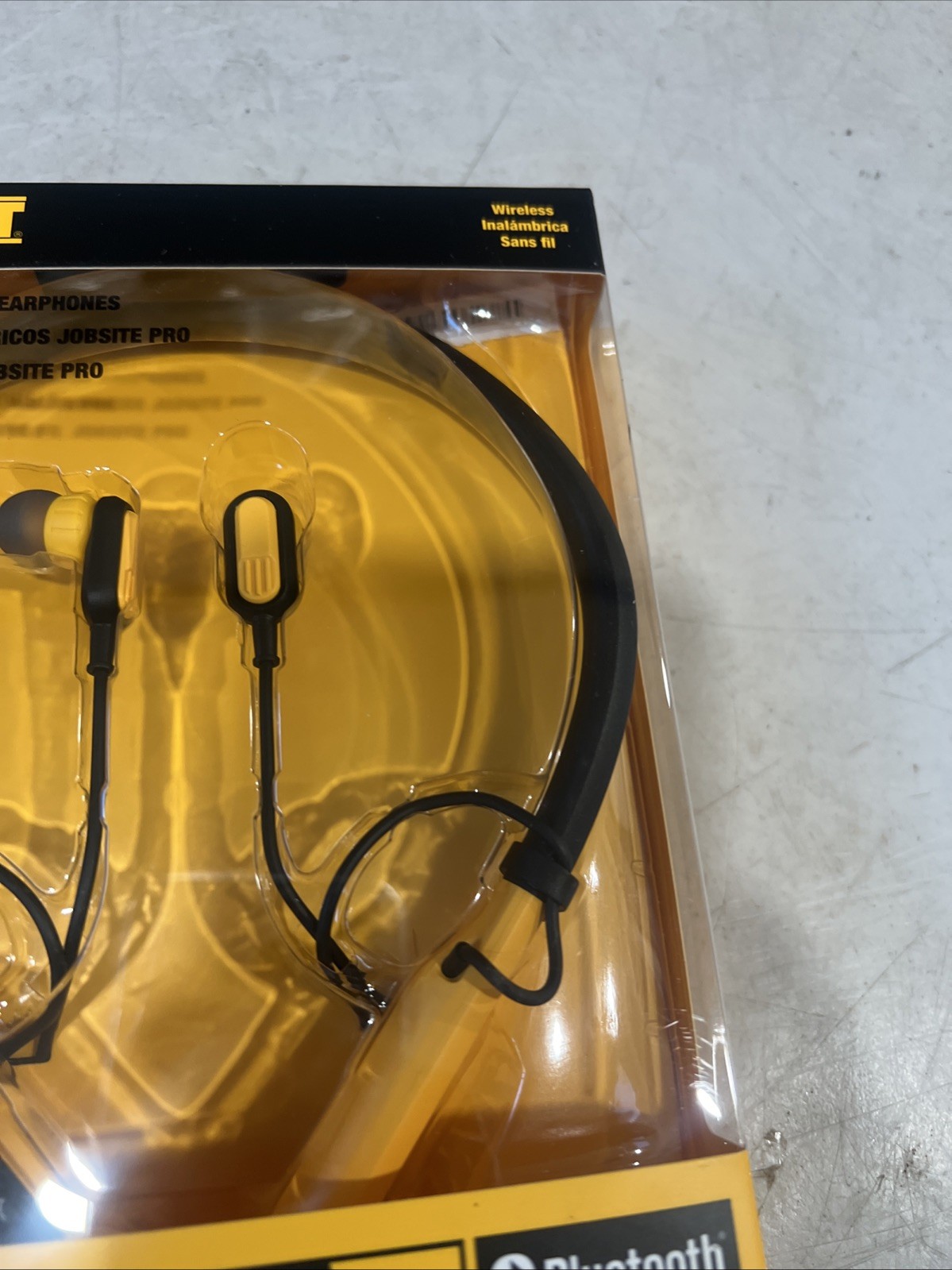 DEWALT DXMA1902091A Jobsite Pro Wireless Neckband Earphones Bluetooth