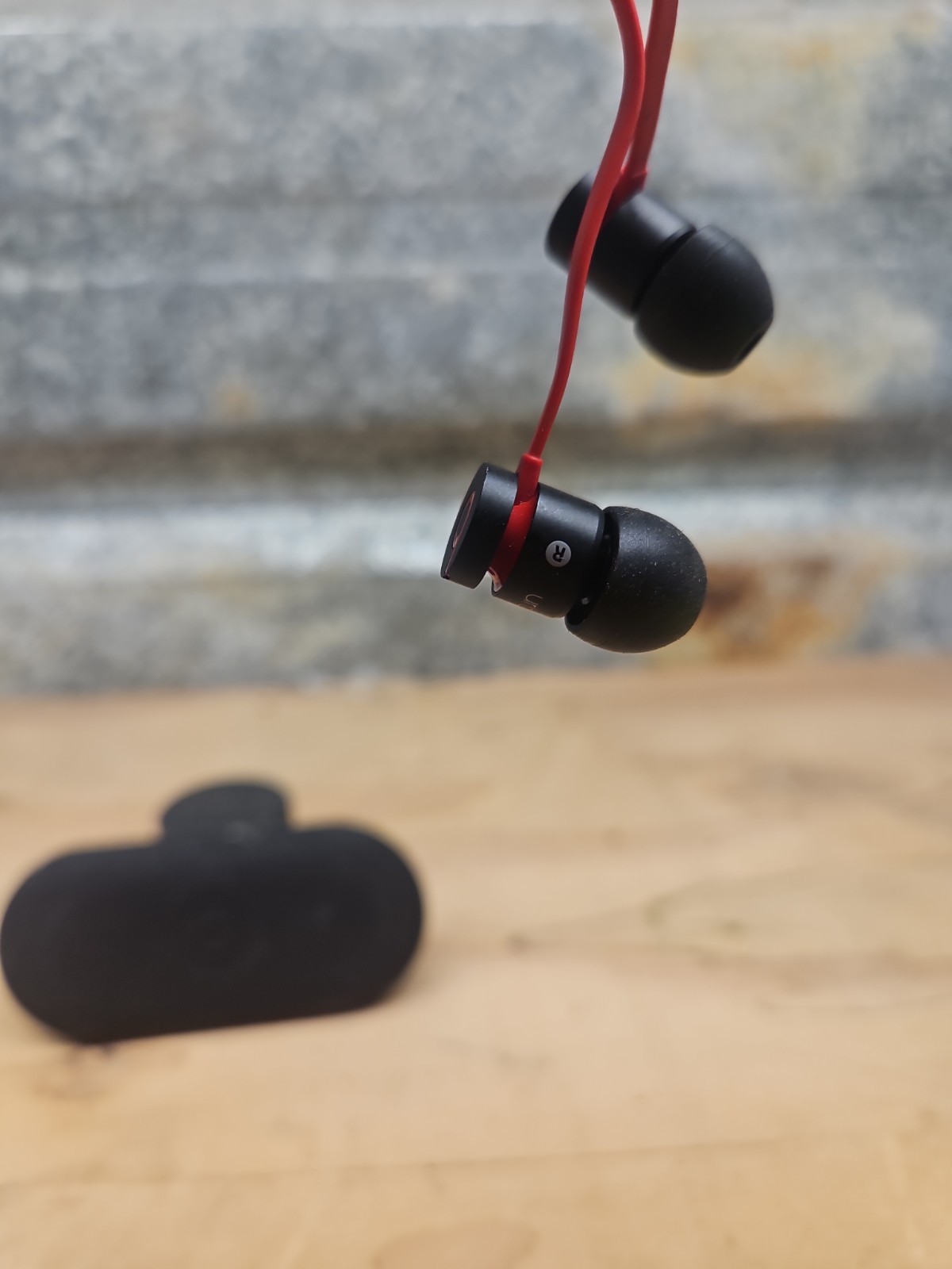 Beats by Dr. Dre urBeats In-Ear Headphones – Red/black ✅️