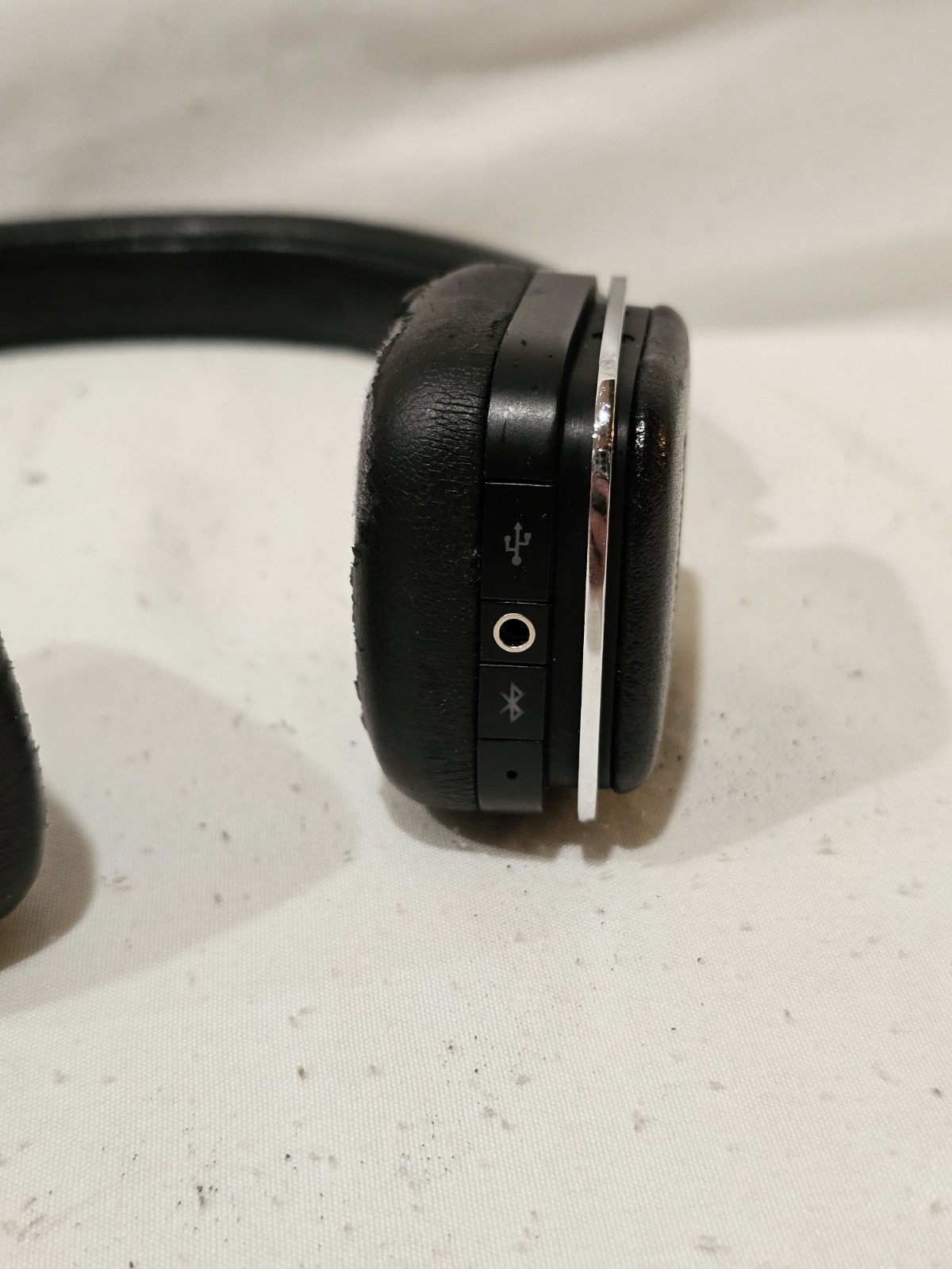 Harmon Kardon Soho Wireless Headphones Leather Black Chrome Tested Works