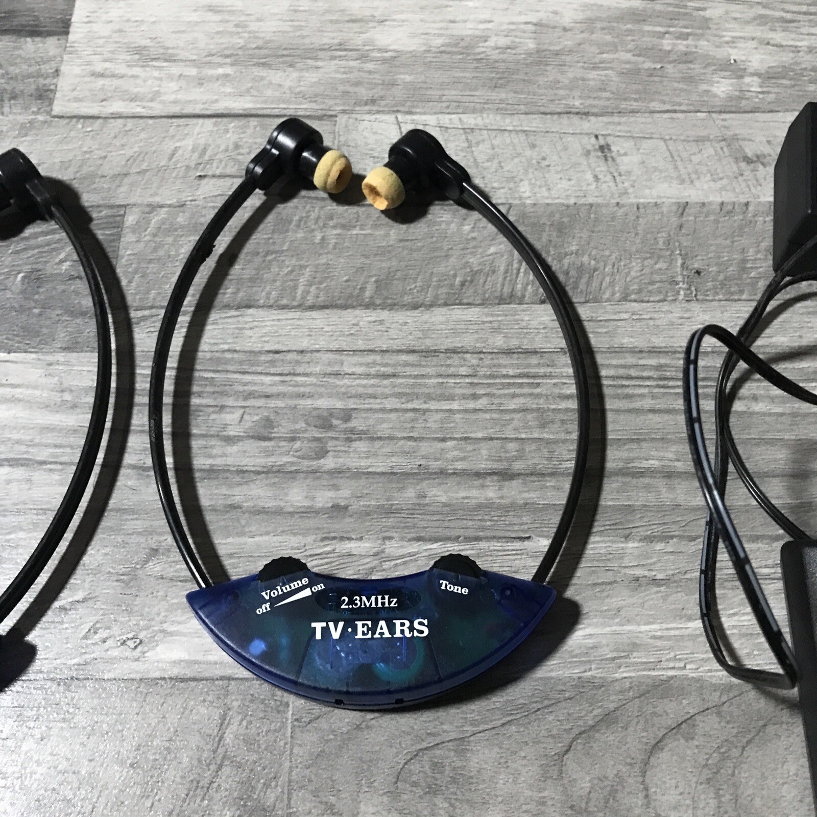 TV EARS 2.3 MHz WIRELESS HEADSET SYSTEM COMPLETE W21