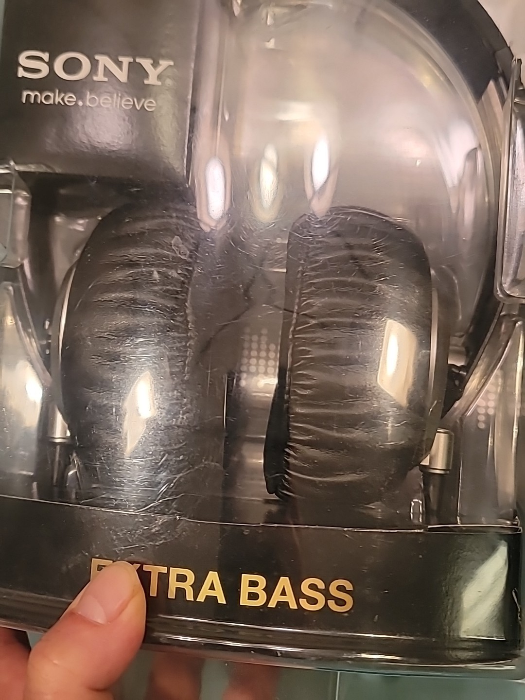 SONY MDRXB500 Headphones – 40mm Driver: MDR-XB500