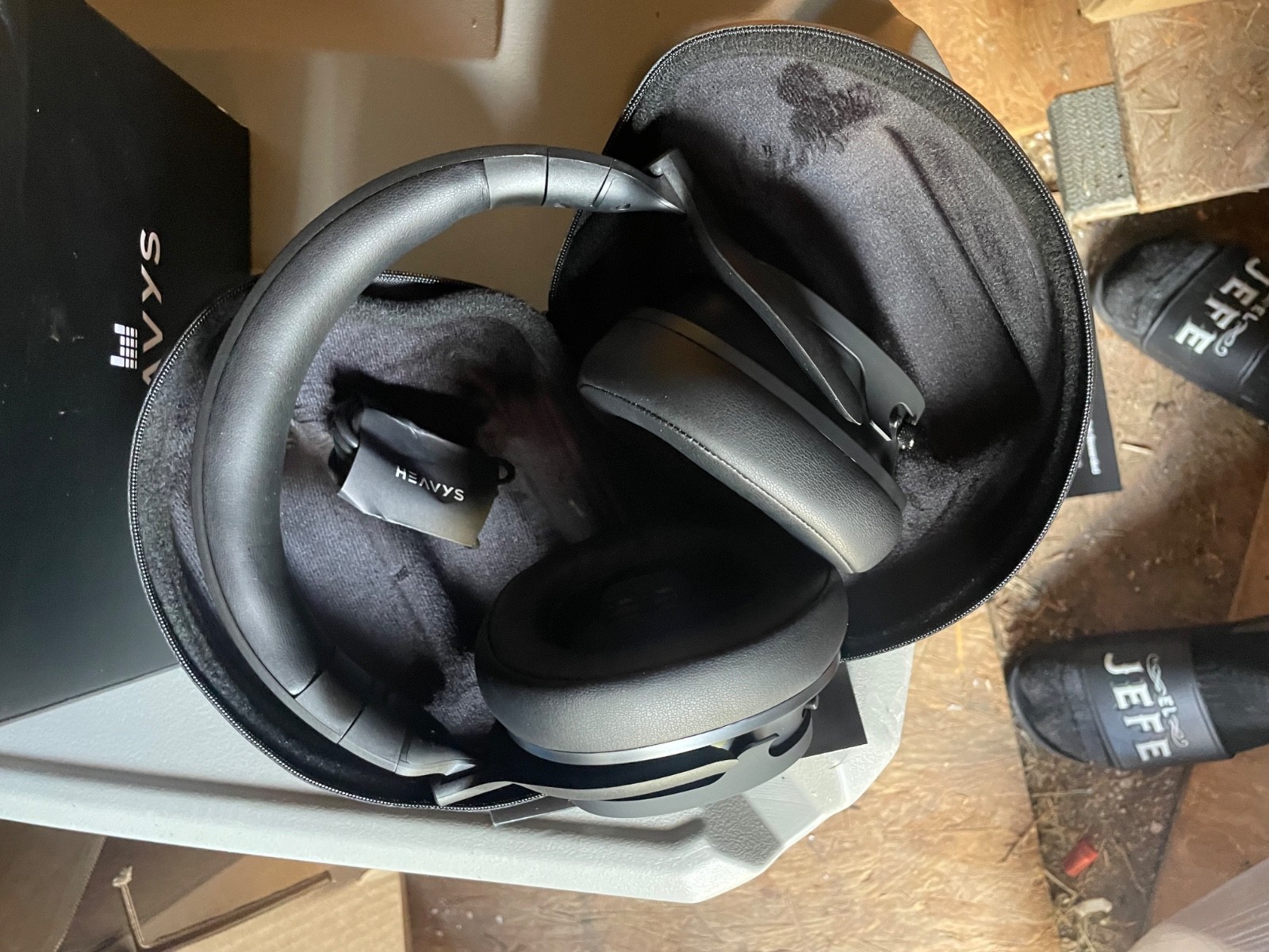 Heavys H1H wireless over-ear headphones brand new in box with certification