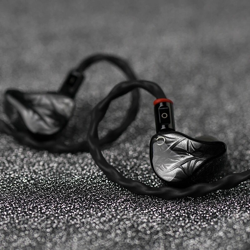IOAUDIO VOLARE 1DD+4BA+4EST In-Ear Monitor Earphone with Multi-Plug Cable 4.4mm/